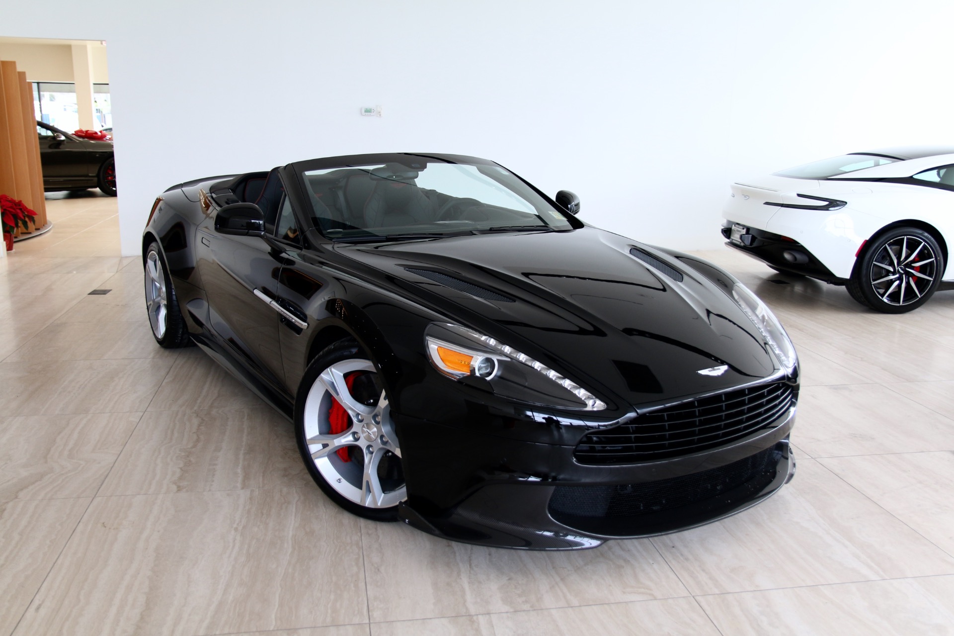 Used 2018 Aston Martin Vanquish Volante | Vienna, VA