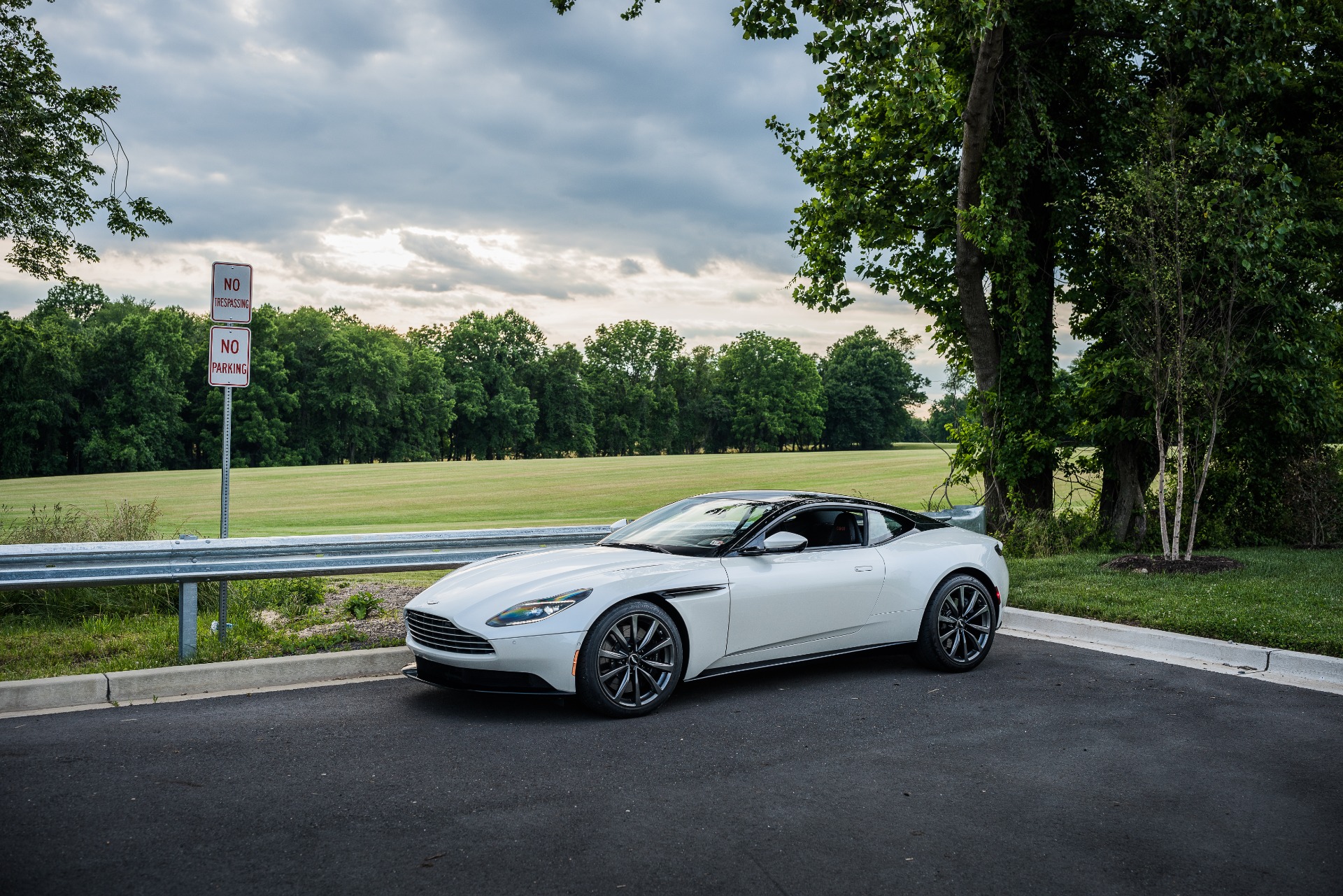 Used 2018 Aston Martin DB11 V8 | St. Petersburg, FL
