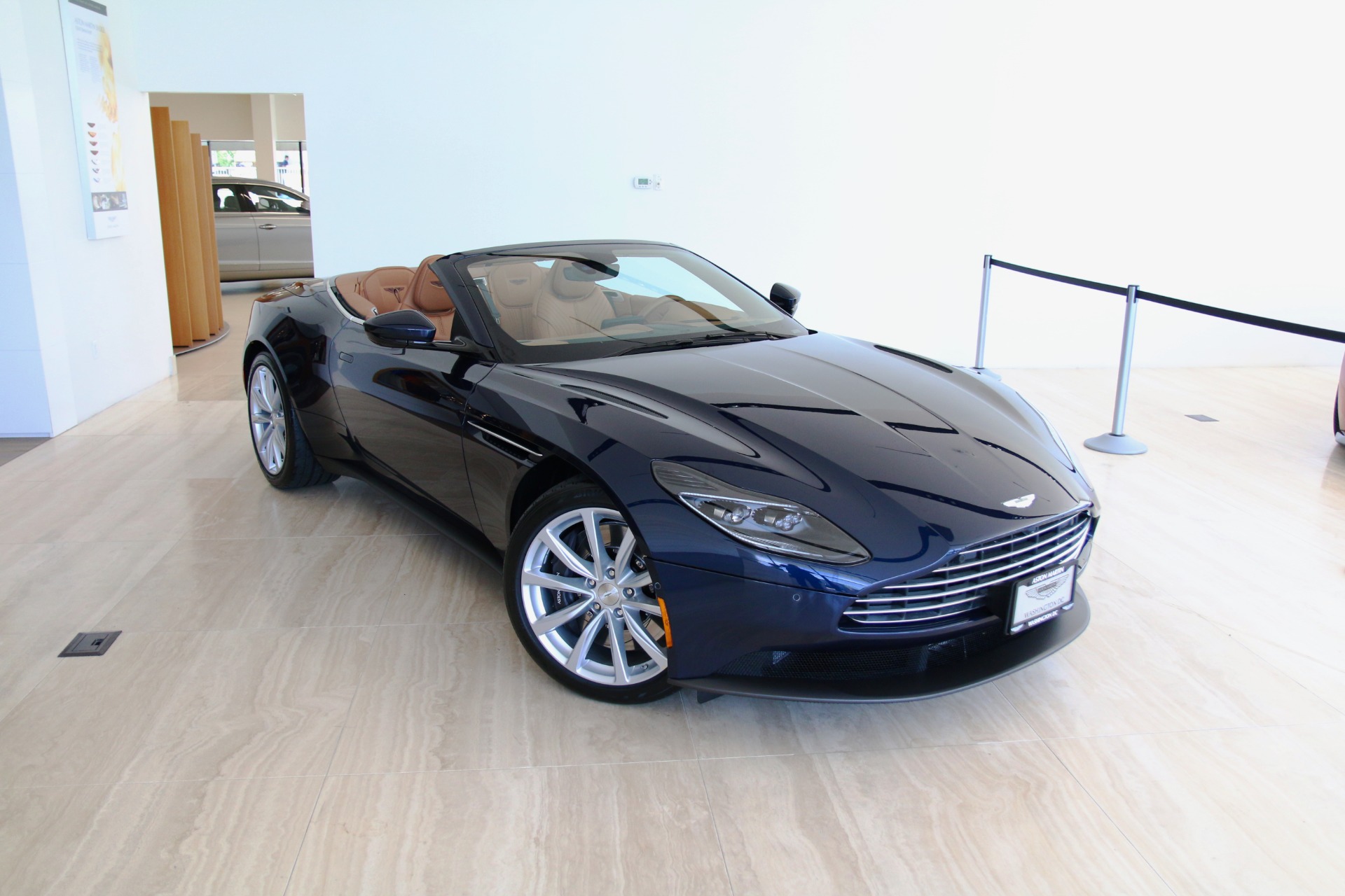 2019 aston martin db11 volante stock # 9nm06056 for sale near vienna