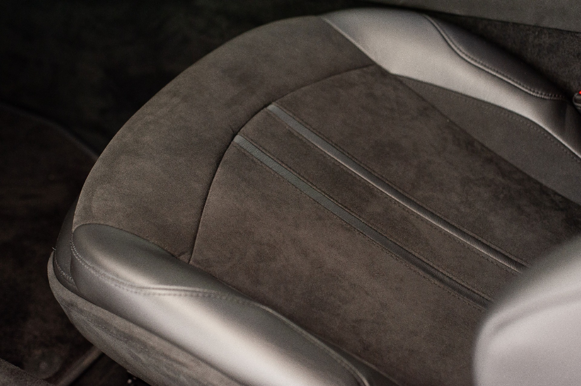 Used 2019 Aston Martin Vantage | St. Petersburg, FL