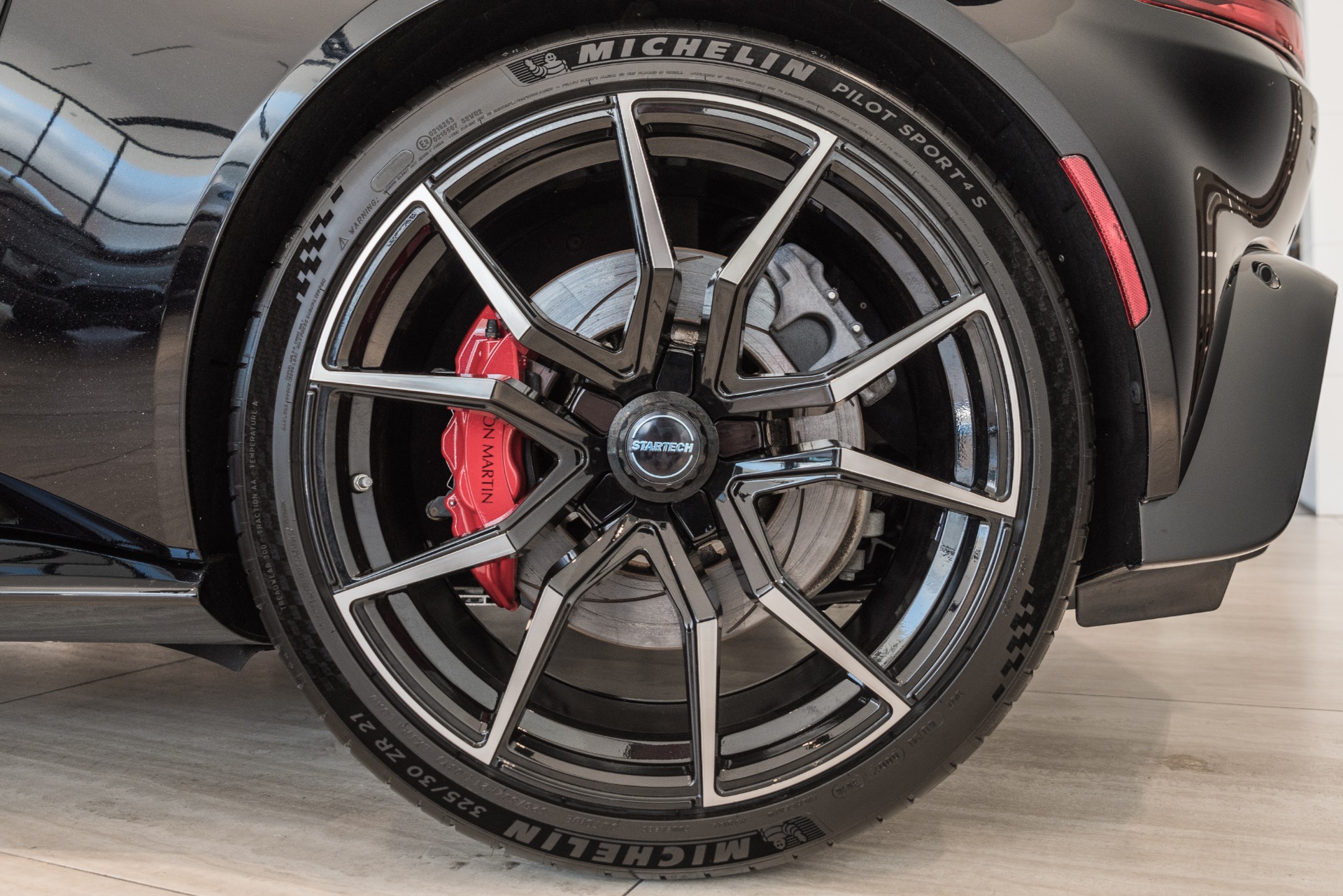 Used 2019 Aston Martin Vantage | St. Petersburg, FL