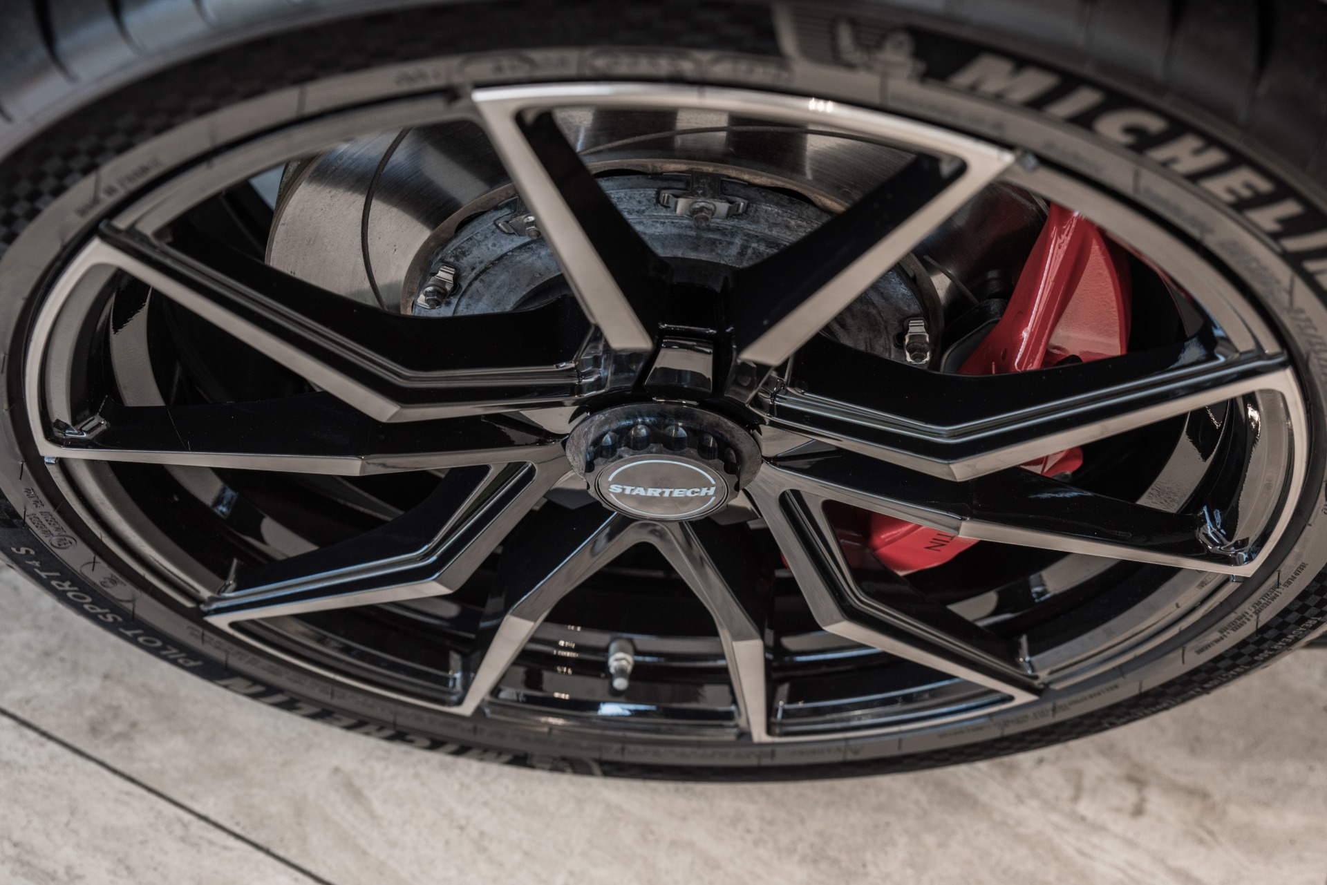 Used 2019 Aston Martin Vantage | St. Petersburg, FL