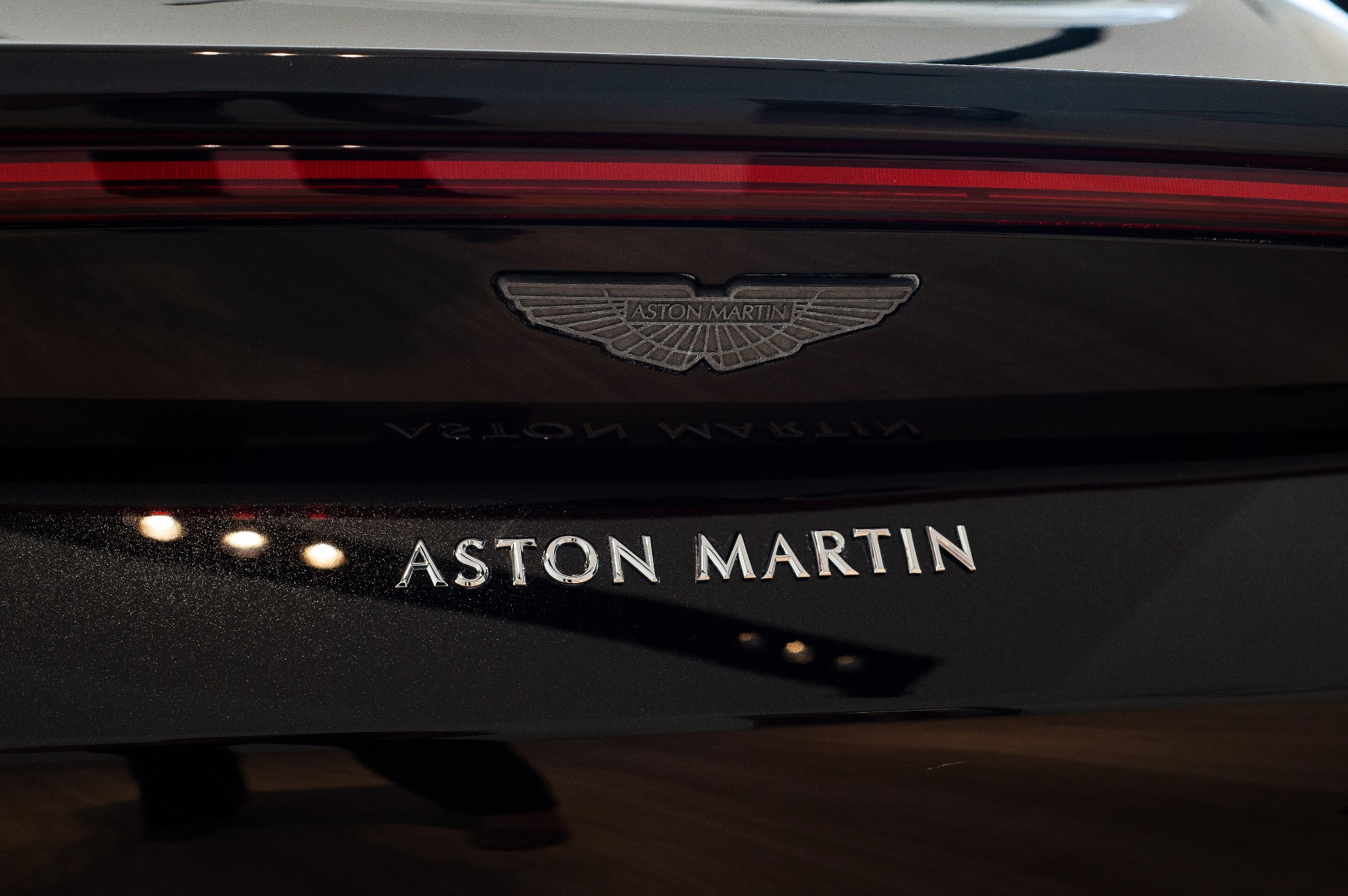 Used 2019 Aston Martin Vantage | St. Petersburg, FL
