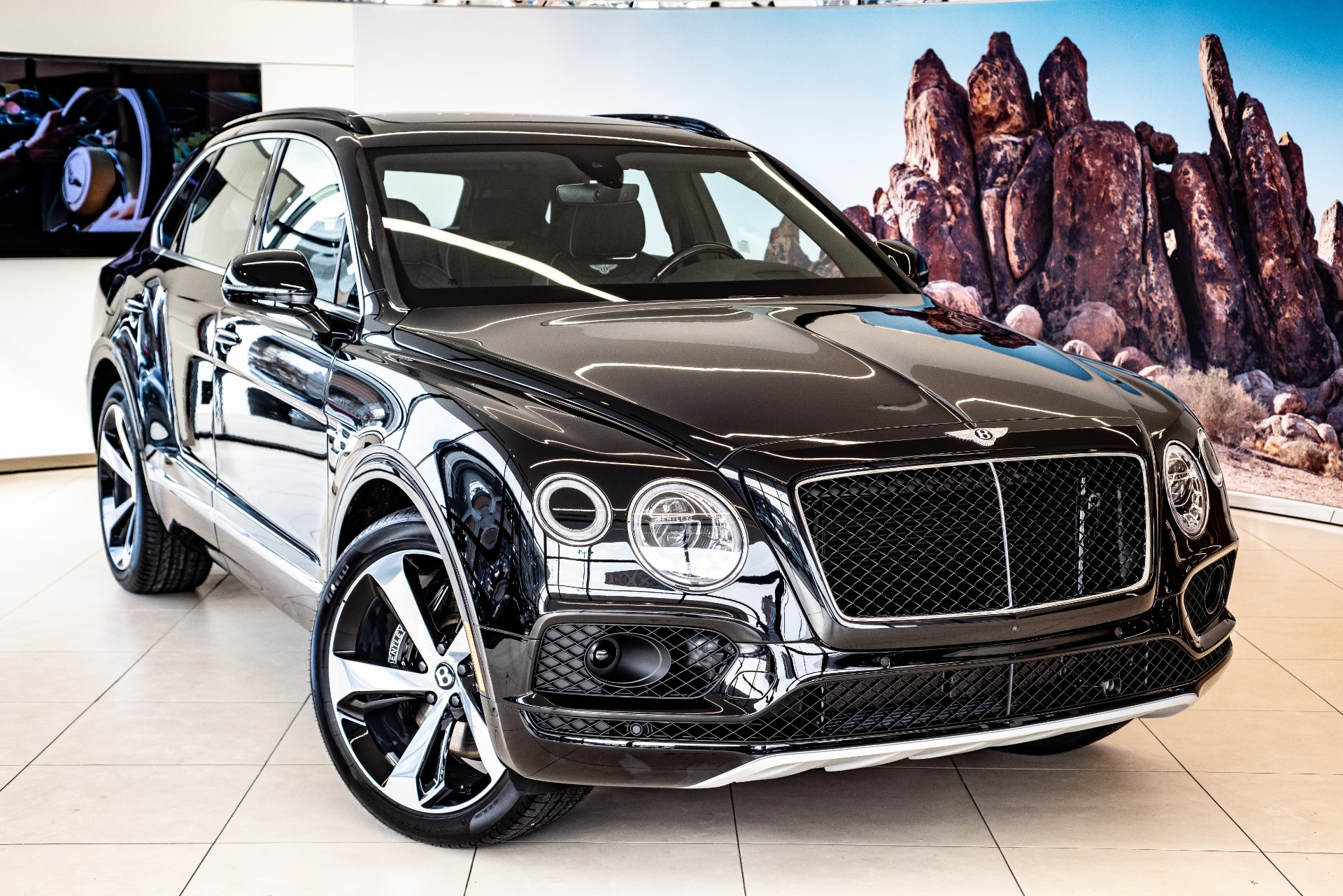New 2019 Bentley BENTAYGA V8 | Vienna, VA
