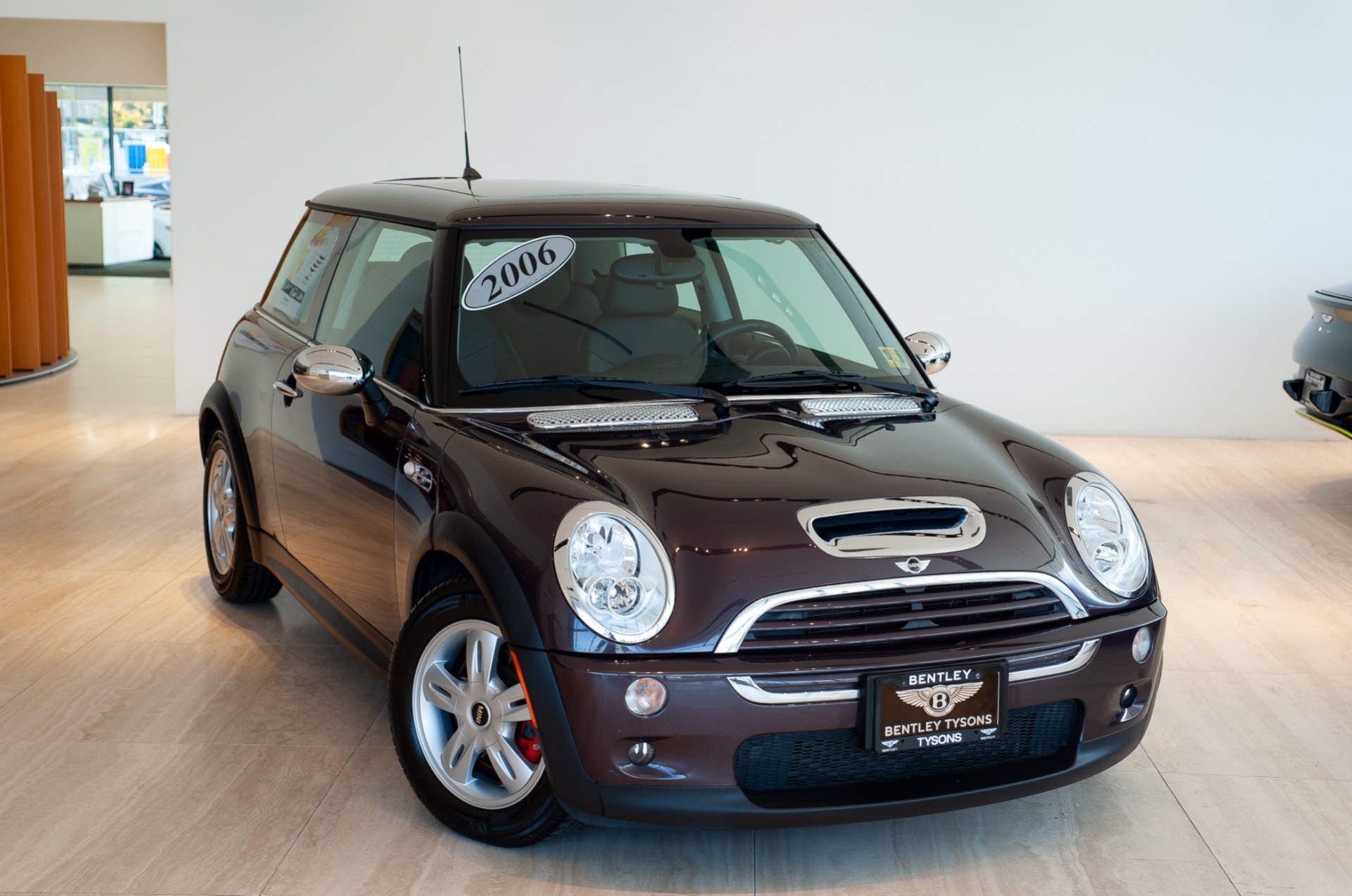 06 Mini Cooper Hardtop S Stock Pl For Sale Near Vienna Va Va Mini Dealer For Sale In Vienna Va Pl Exclusive Automotive Group