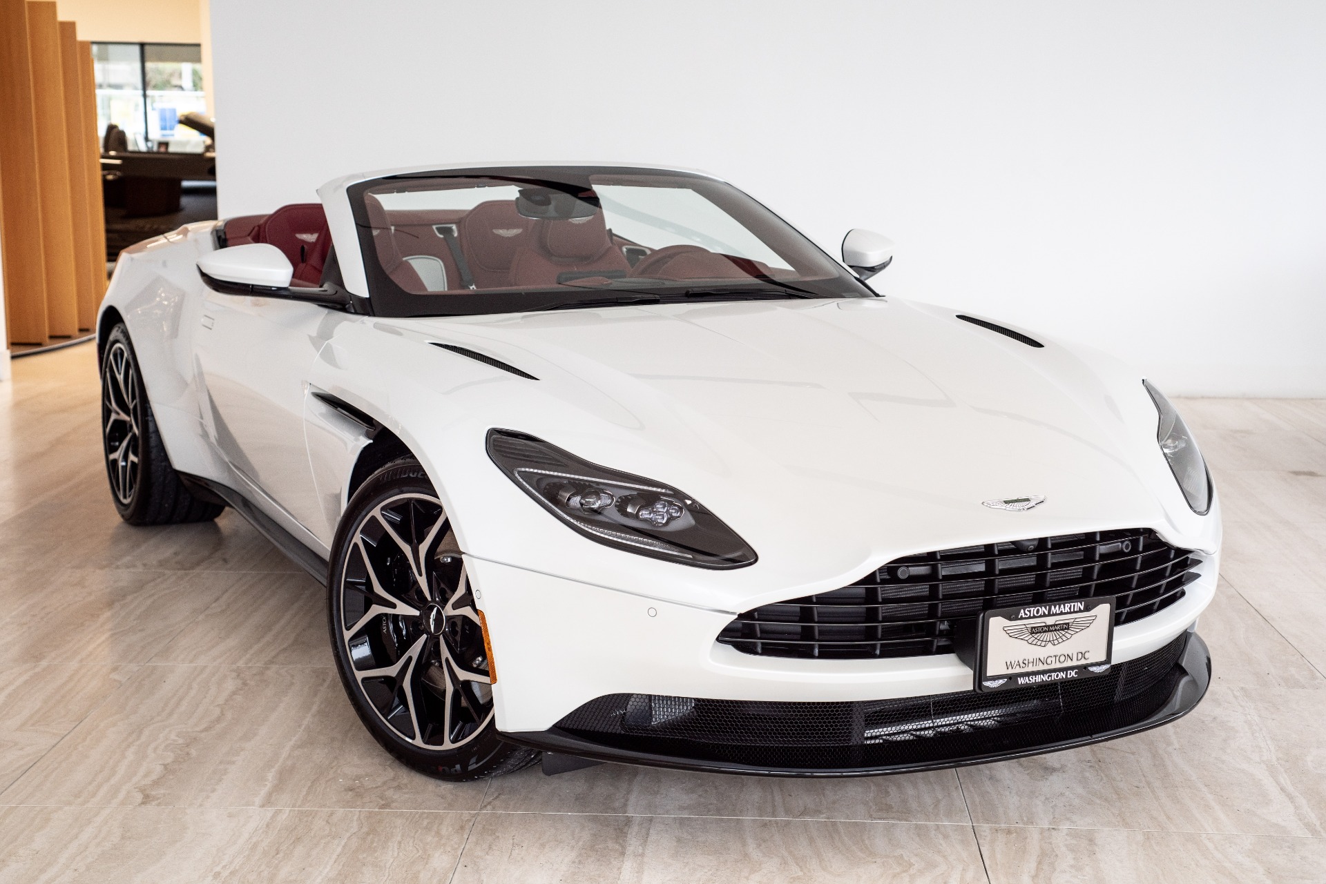 New 2019 Aston Martin DB11 Volante | Vienna, VA