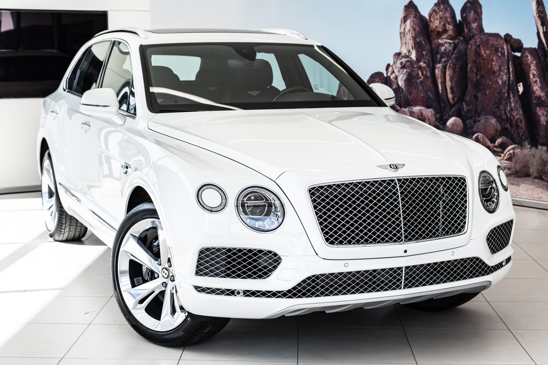 New 2019 Bentley Bentayga V8 | Vienna, VA
