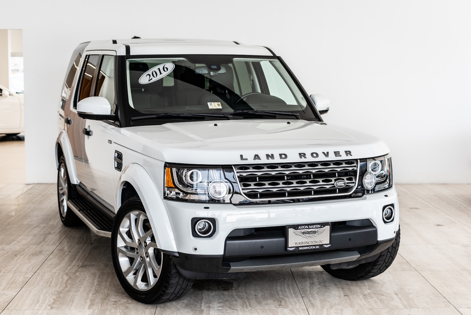 Used 2016 Land Rover LR4 HSE | Vienna, VA
