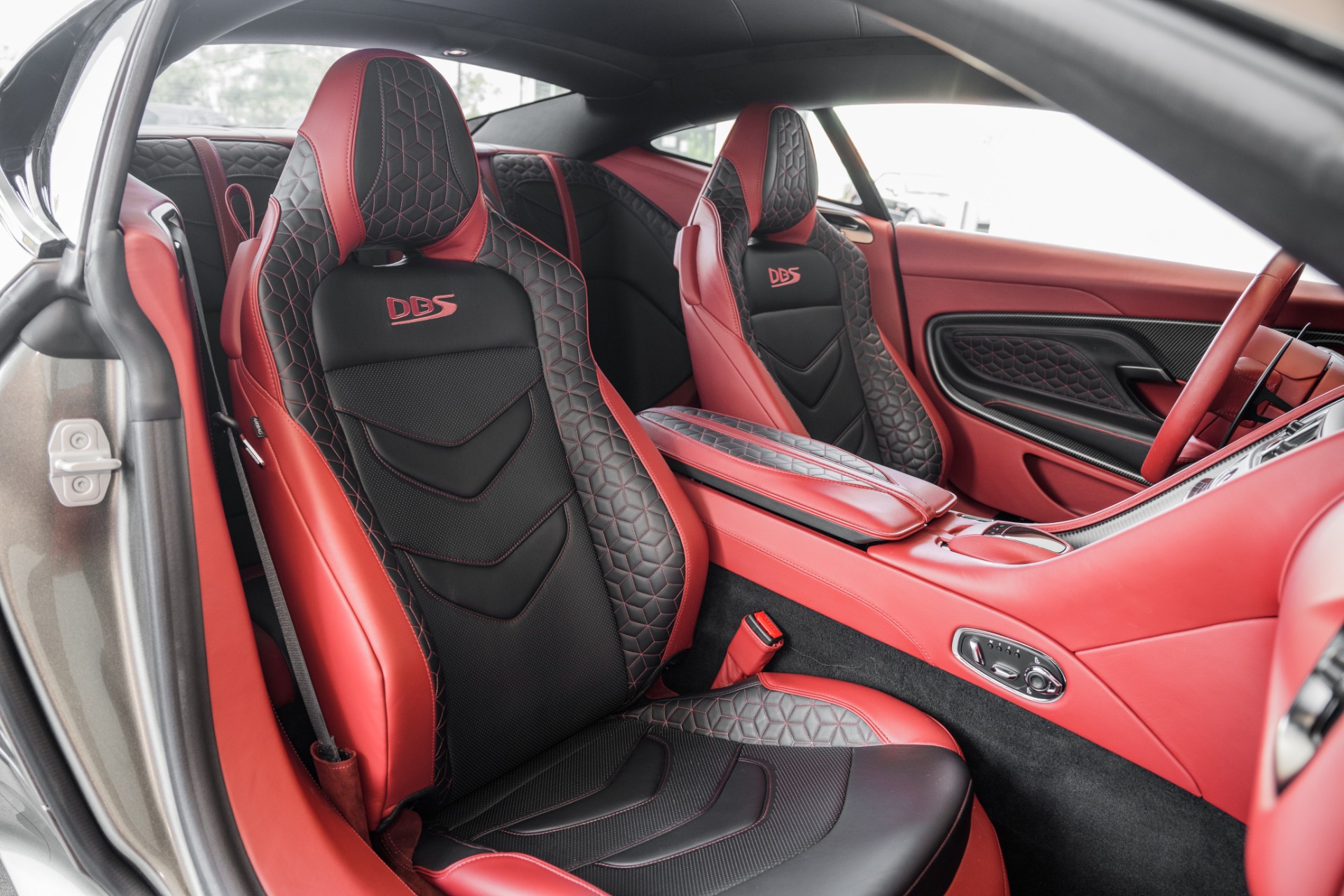 New 2019 Aston Martin DBS Superleggera | St. Petersburg, FL