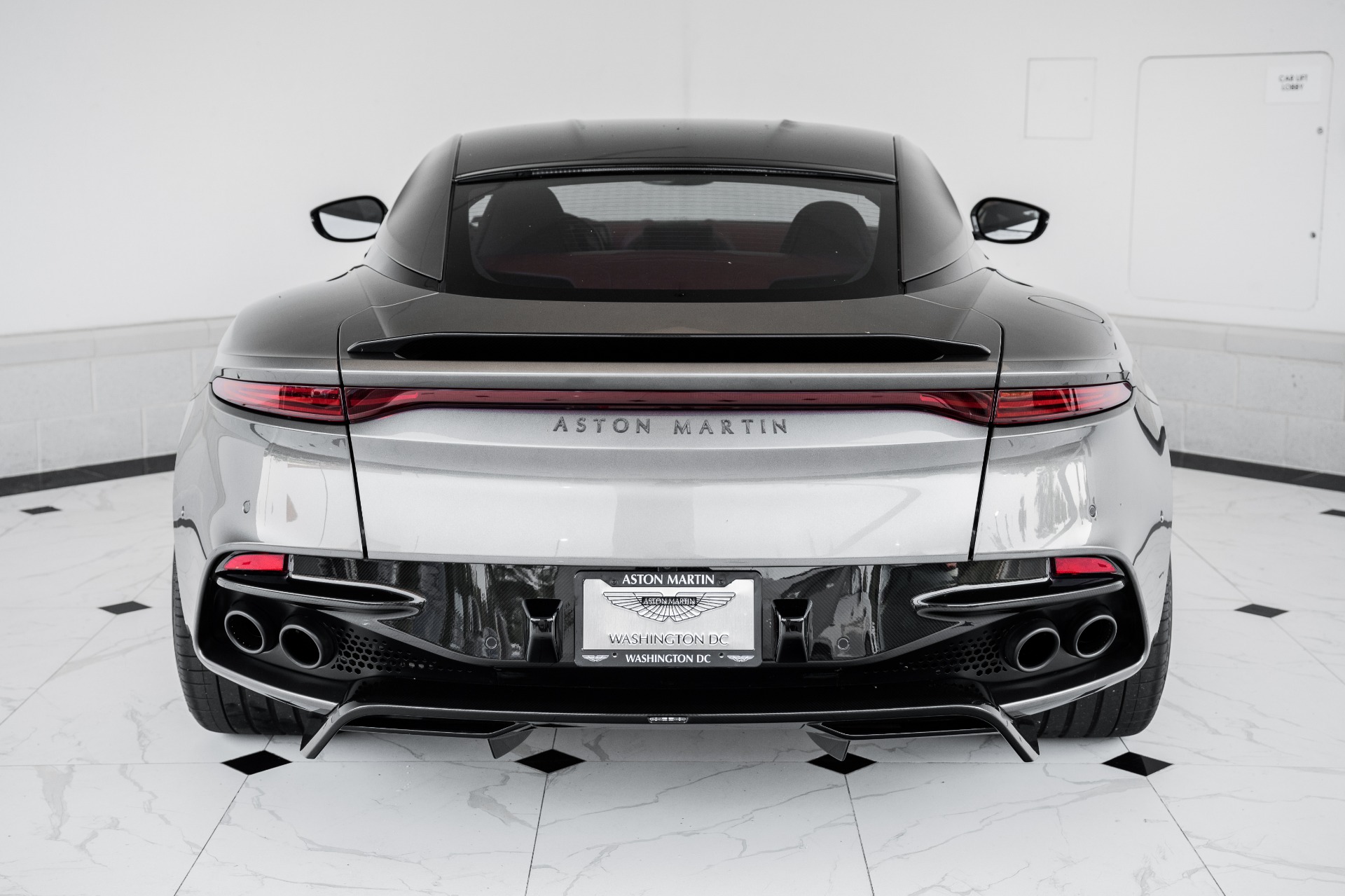 New 2019 Aston Martin DBS Superleggera | St. Petersburg, FL