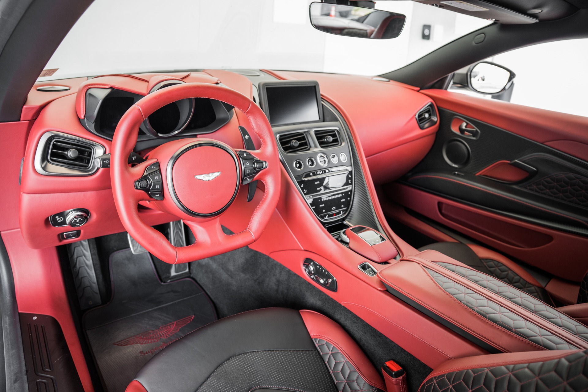 New 2019 Aston Martin DBS Superleggera | St. Petersburg, FL