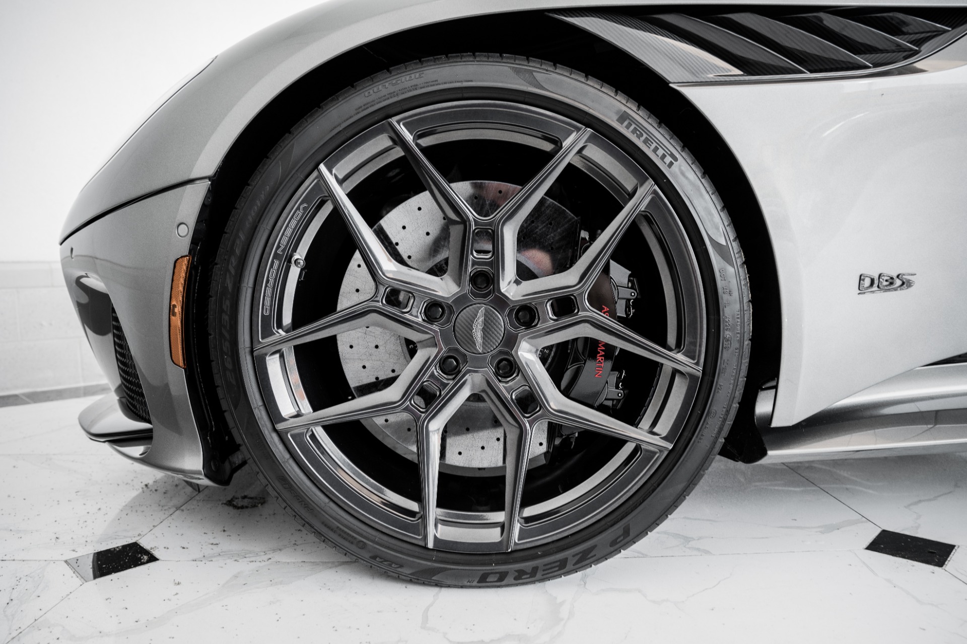 New 2019 Aston Martin DBS Superleggera | St. Petersburg, FL