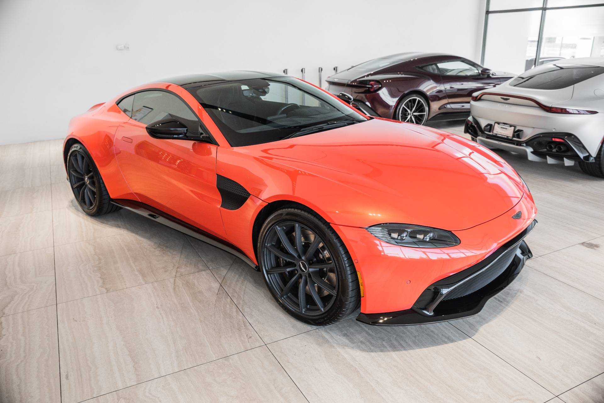 New 2020 Aston Martin VANTAGE | St. Petersburg, FL