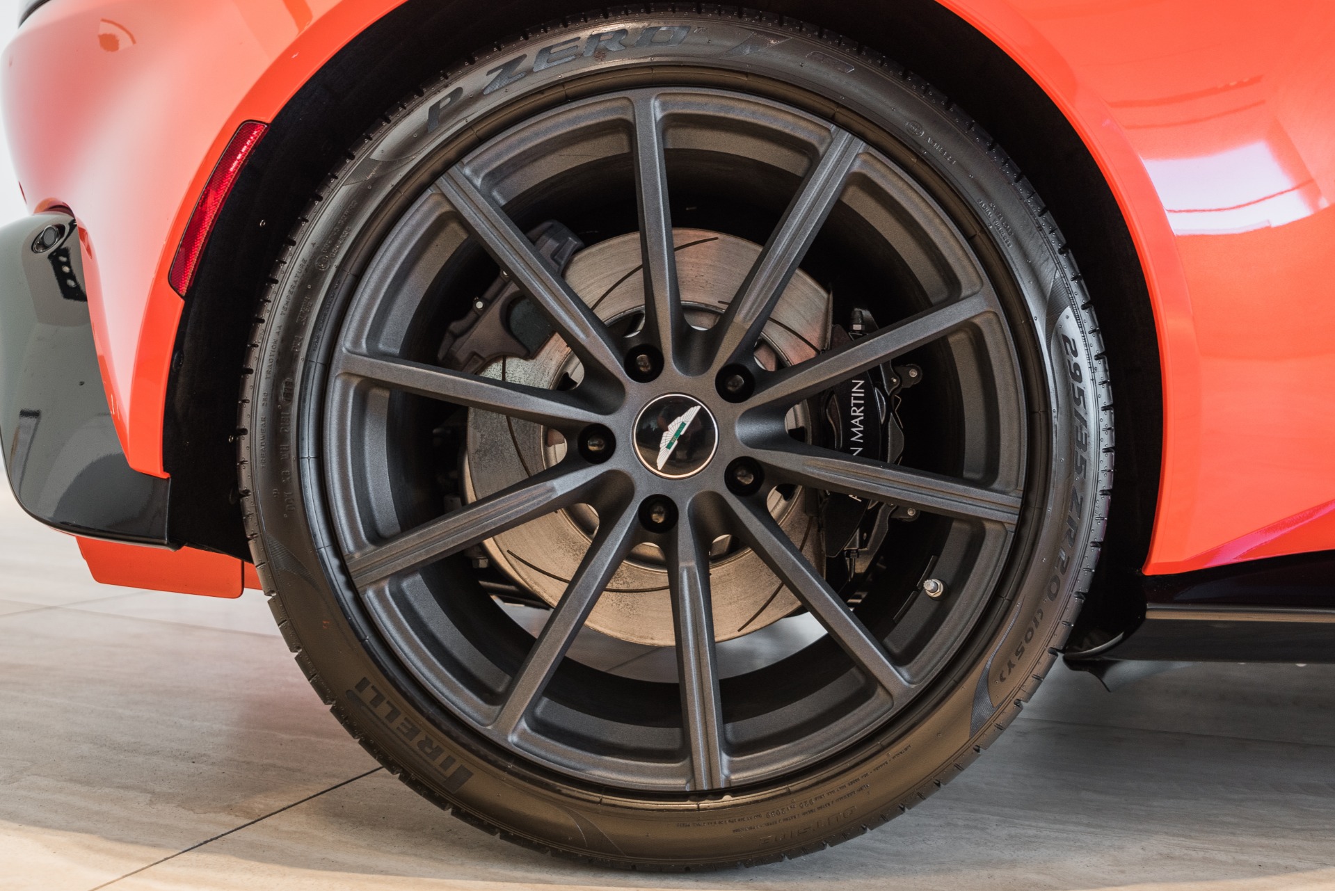New 2020 Aston Martin VANTAGE | St. Petersburg, FL