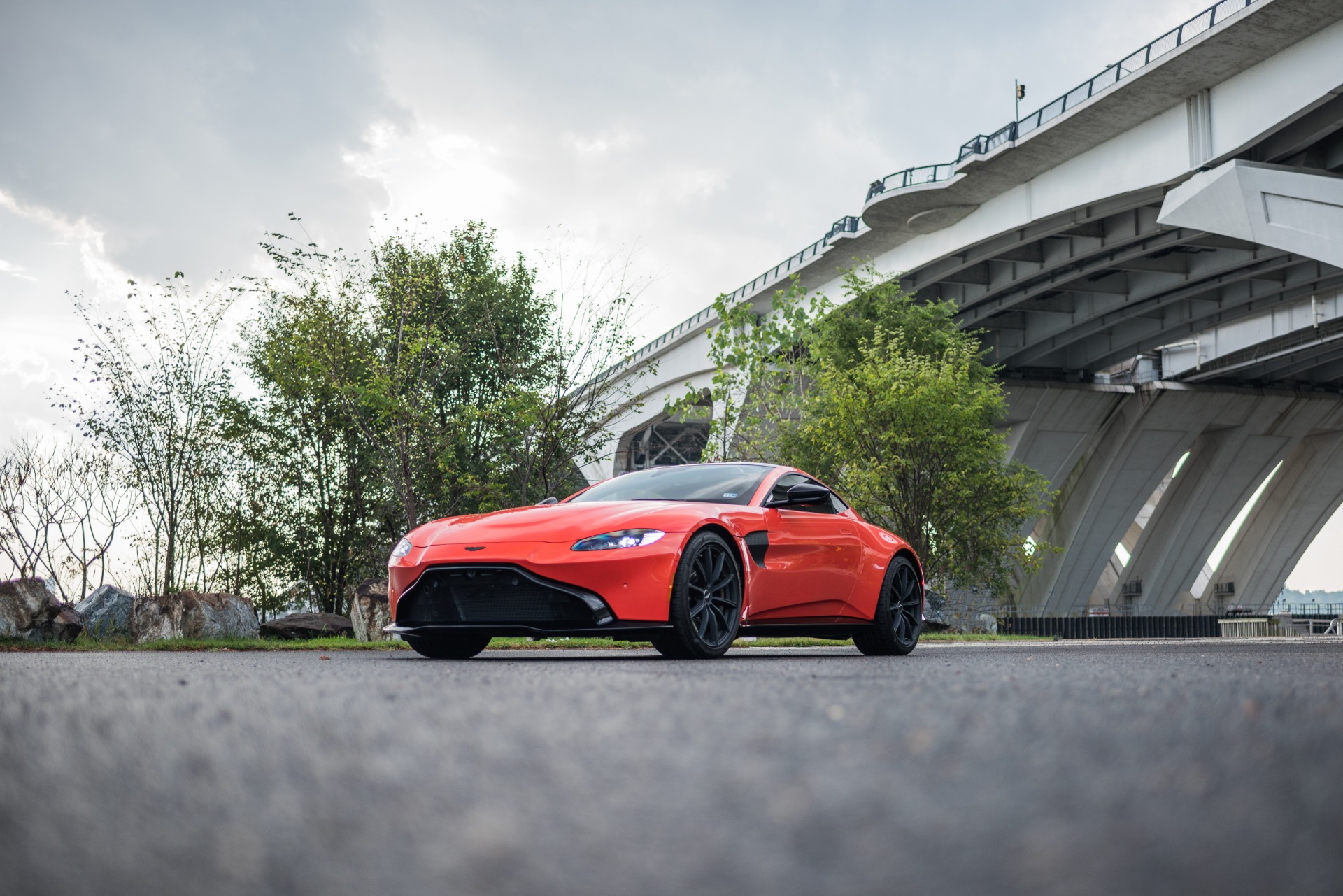 New 2020 Aston Martin VANTAGE | St. Petersburg, FL