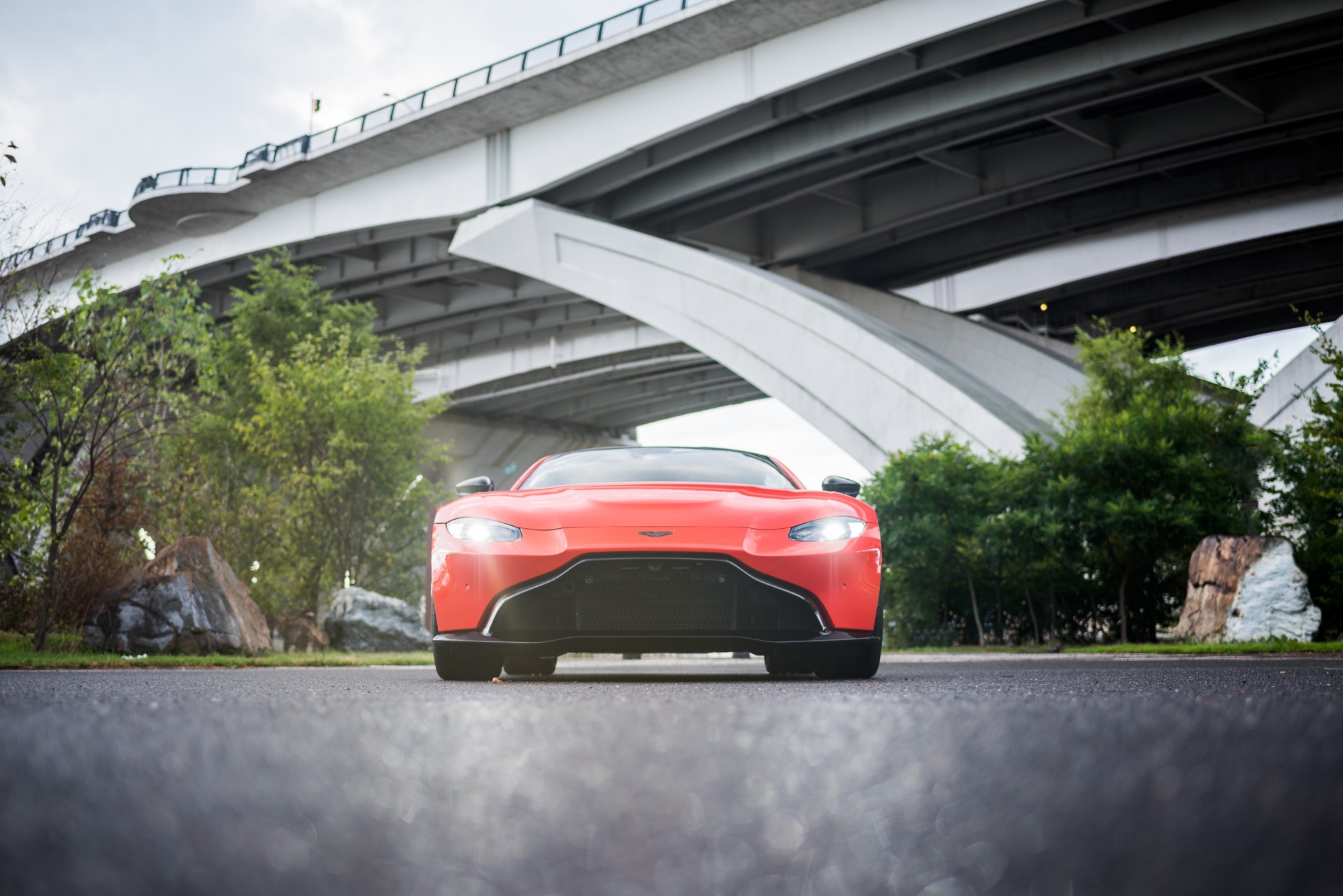 New 2020 Aston Martin VANTAGE | St. Petersburg, FL