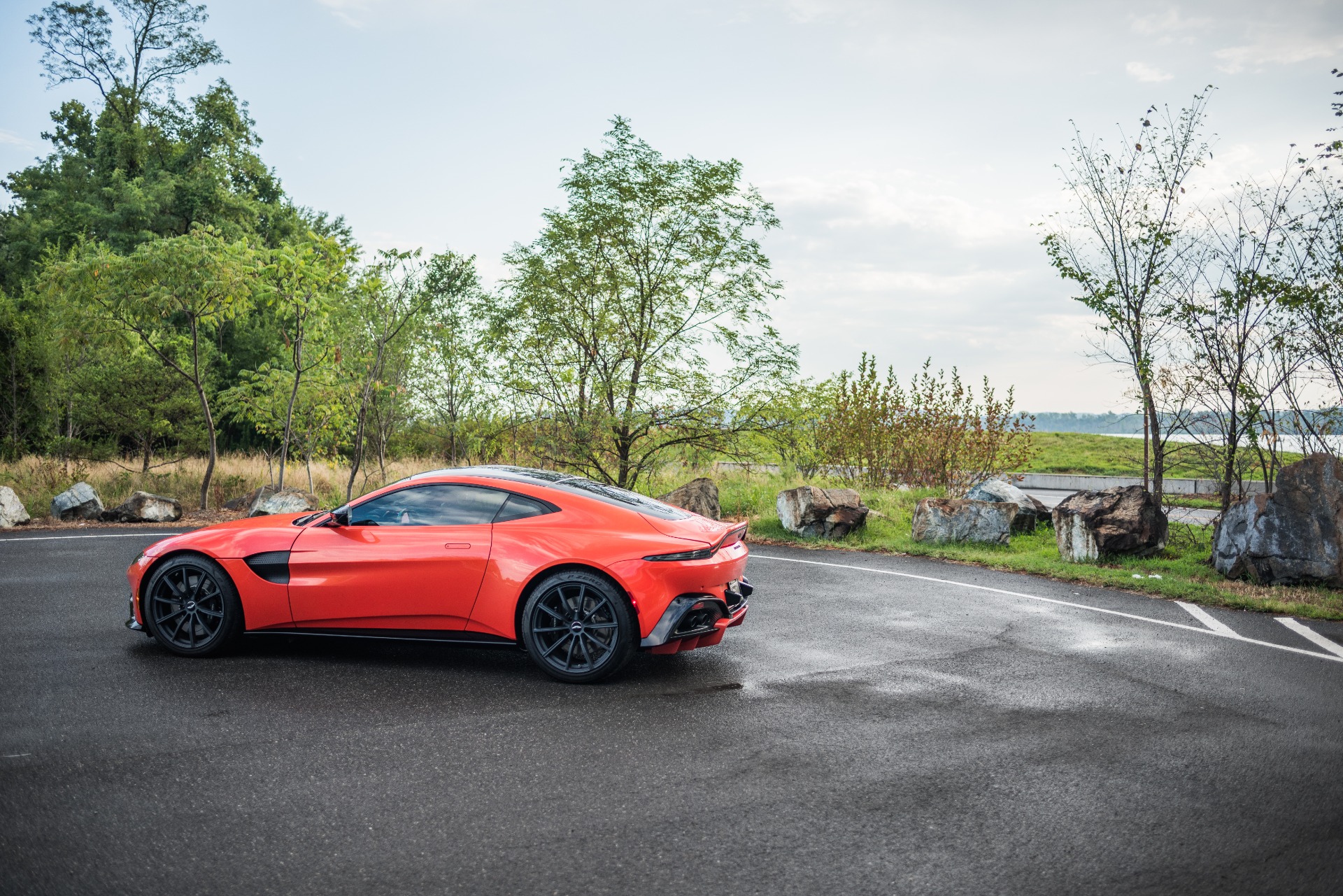 New 2020 Aston Martin VANTAGE | St. Petersburg, FL