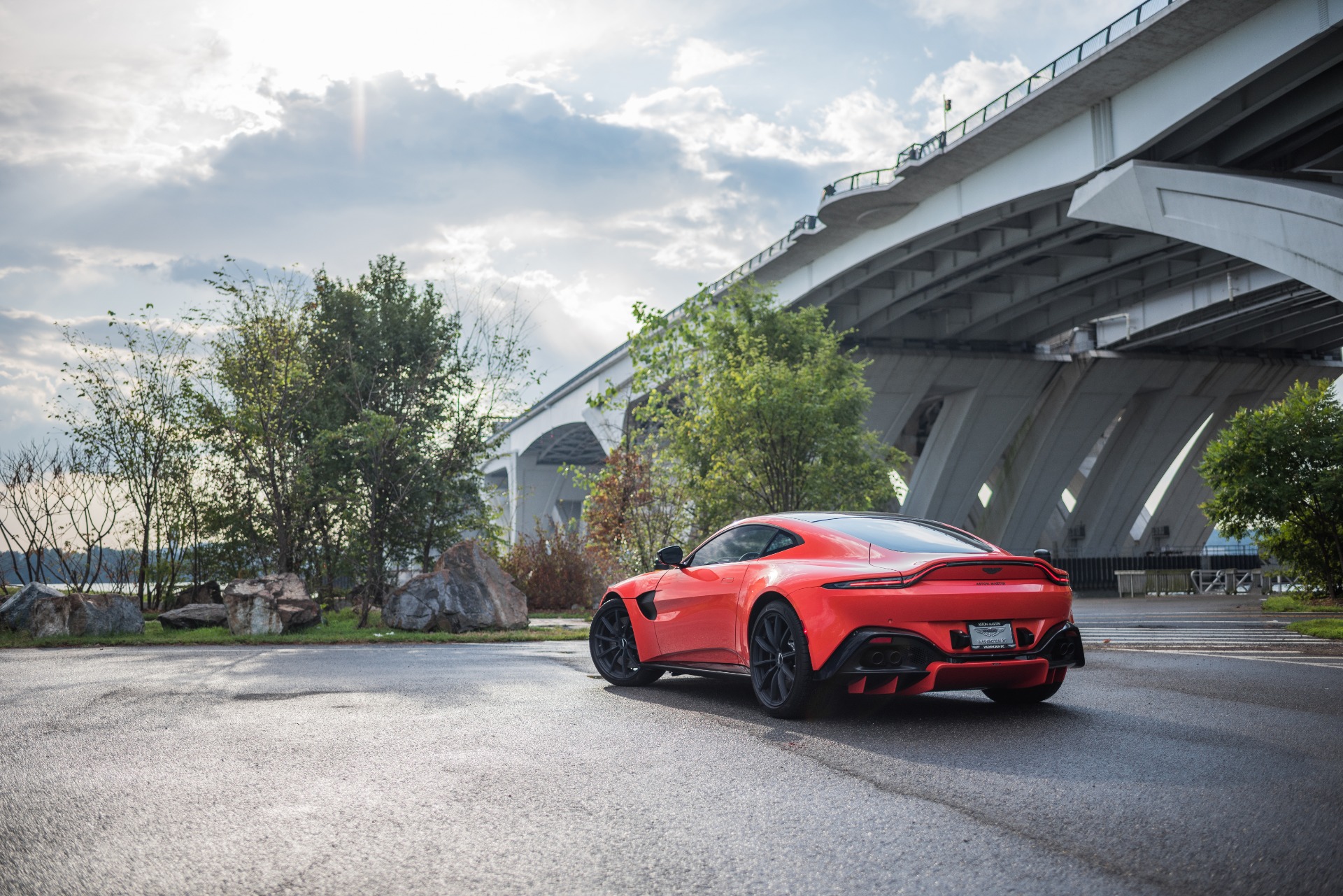 New 2020 Aston Martin VANTAGE | St. Petersburg, FL