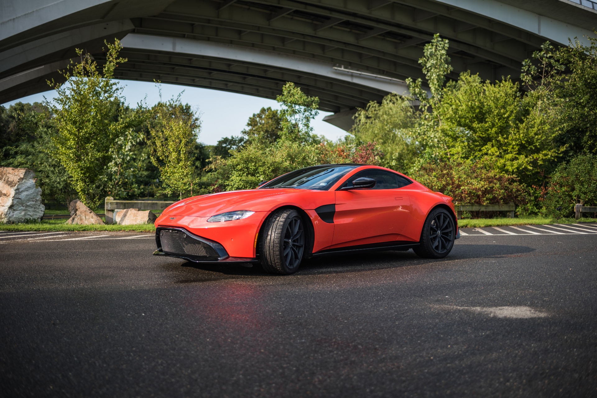 New 2020 Aston Martin VANTAGE | St. Petersburg, FL