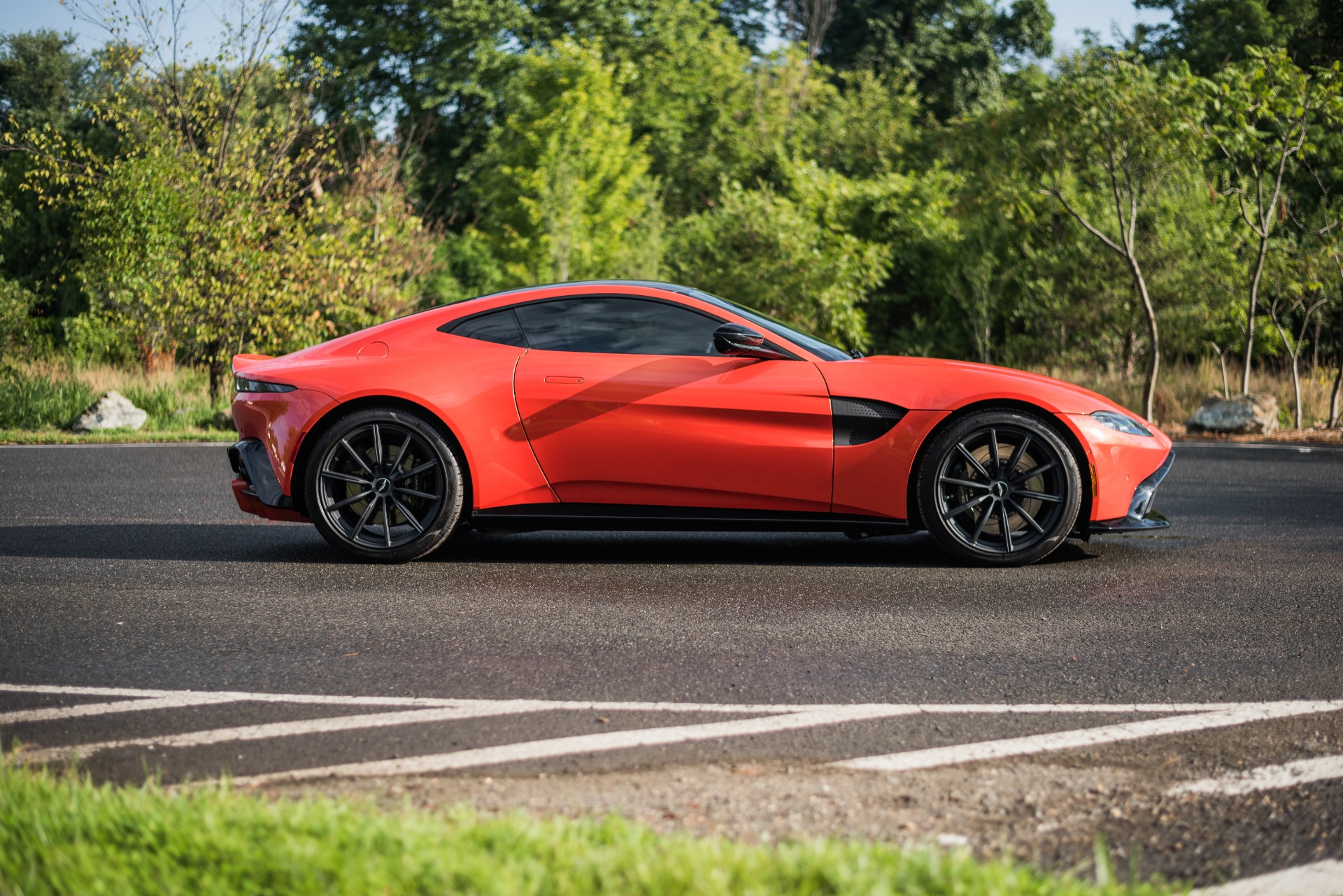 New 2020 Aston Martin VANTAGE | St. Petersburg, FL