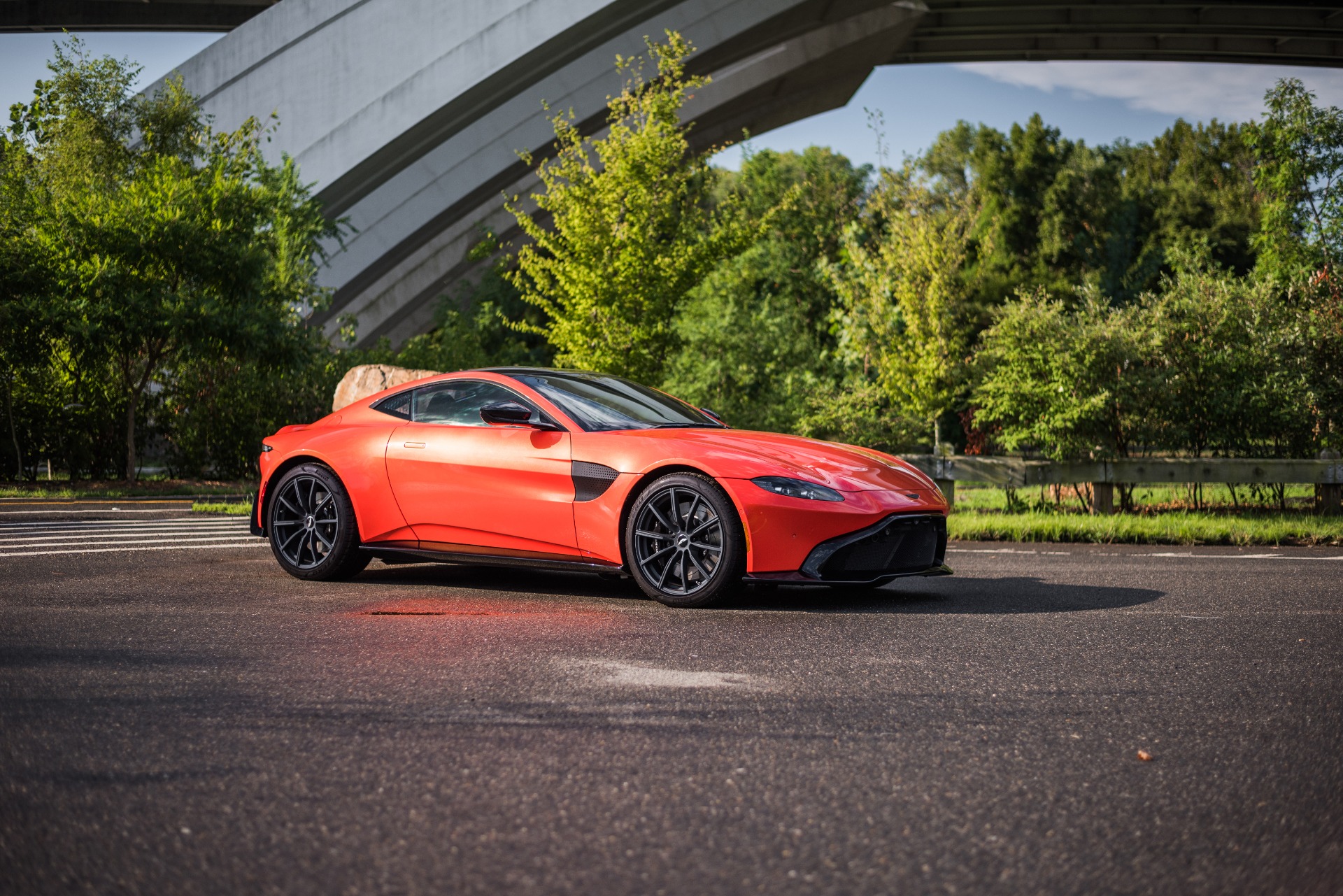New 2020 Aston Martin VANTAGE | St. Petersburg, FL