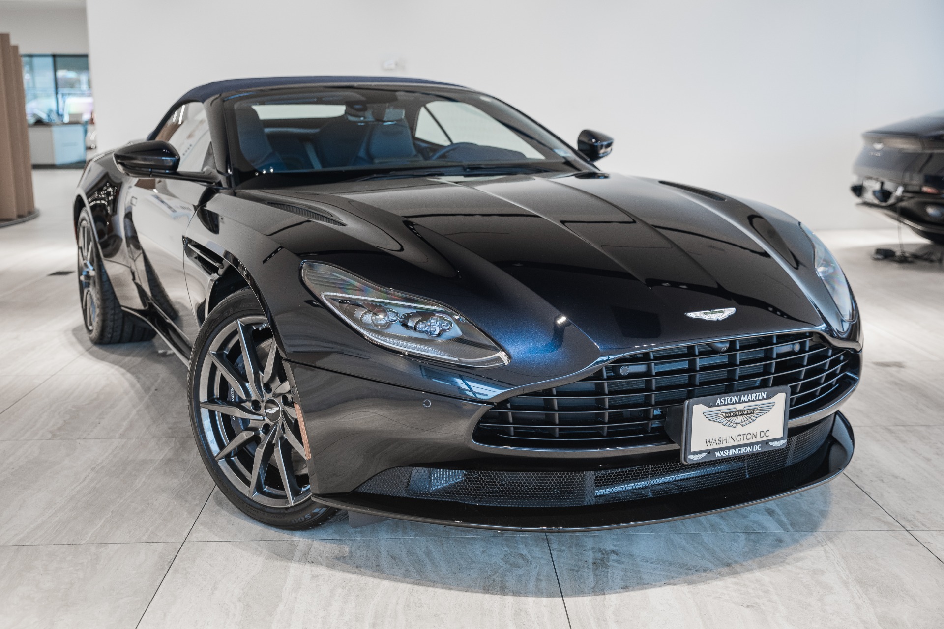 New 2020 Aston Martin DB11 Volante | Vienna, VA