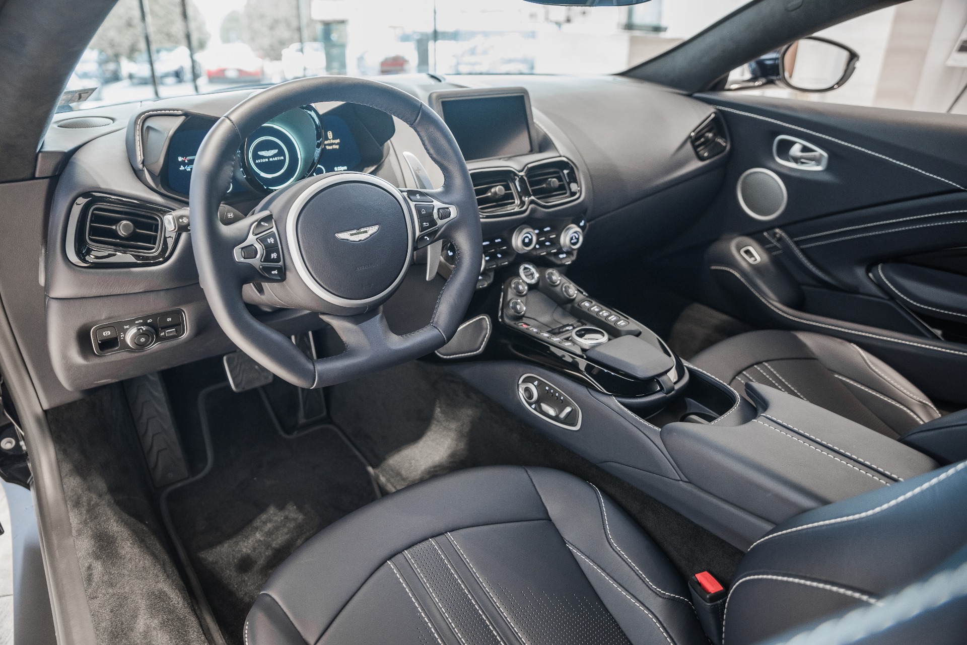 New 2020 Aston Martin VANTAGE | St. Petersburg, FL