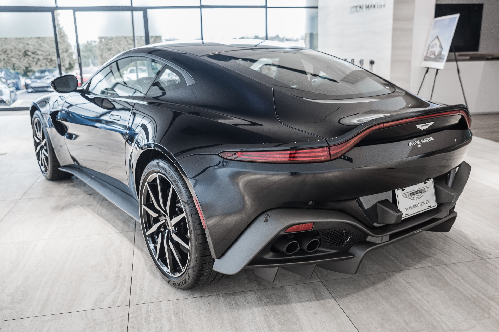 New 2020 Aston Martin VANTAGE | St. Petersburg, FL