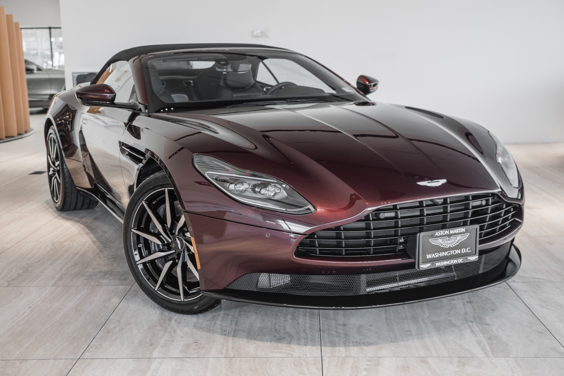 New 2020 Aston Martin DB11 Volante | Vienna, VA