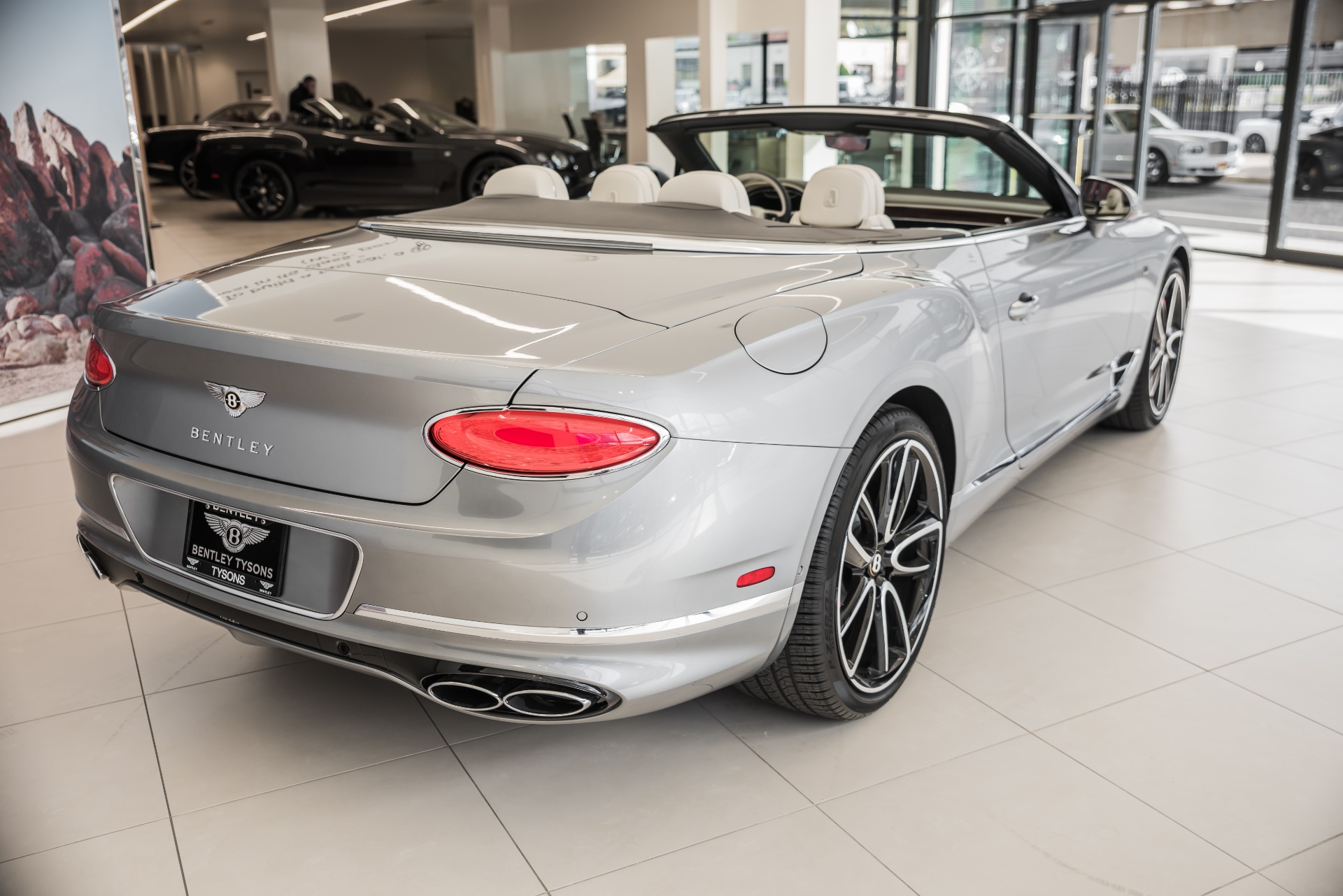 New 2020 Bentley Continental GT V8 | St. Petersburg, FL