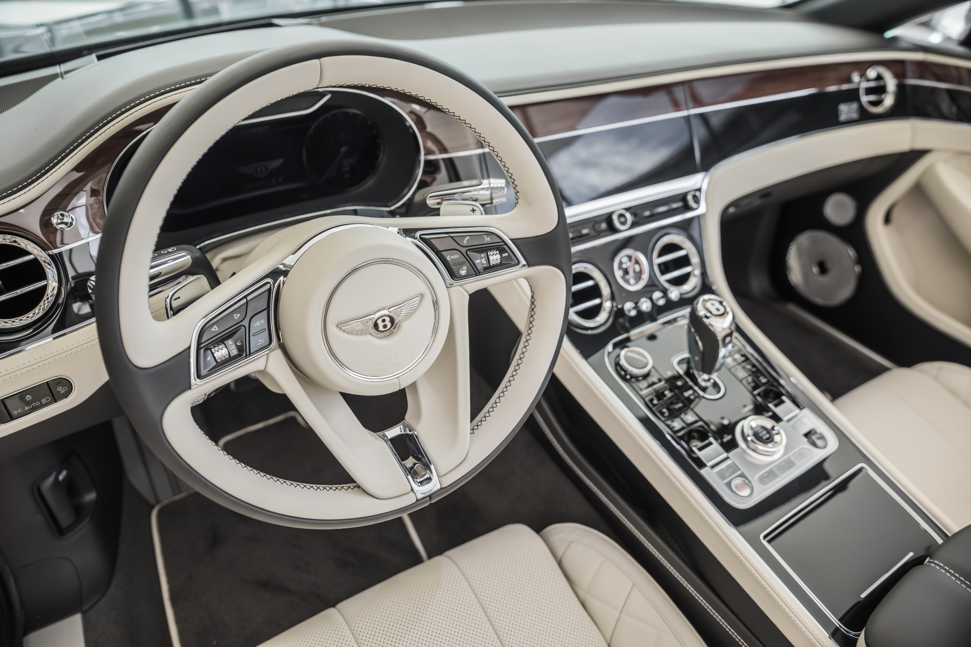New 2020 Bentley Continental GT V8 | St. Petersburg, FL