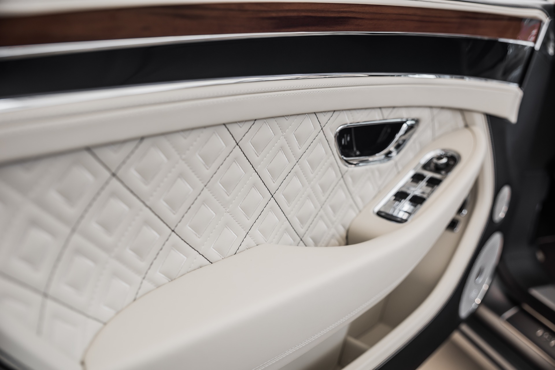 New 2020 Bentley Continental GT V8 | St. Petersburg, FL