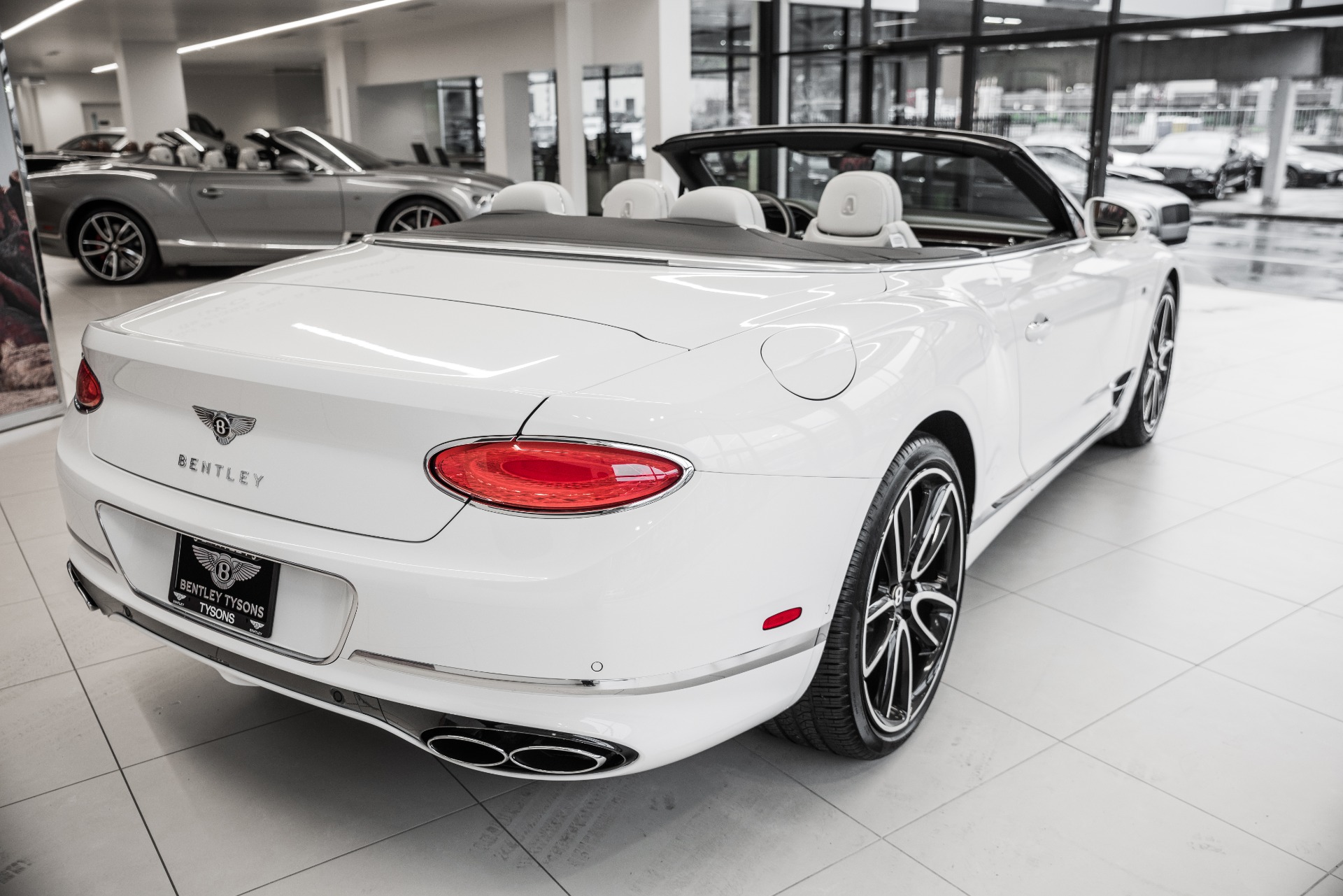 New 2020 Bentley Continental GT V8 | St. Petersburg, FL