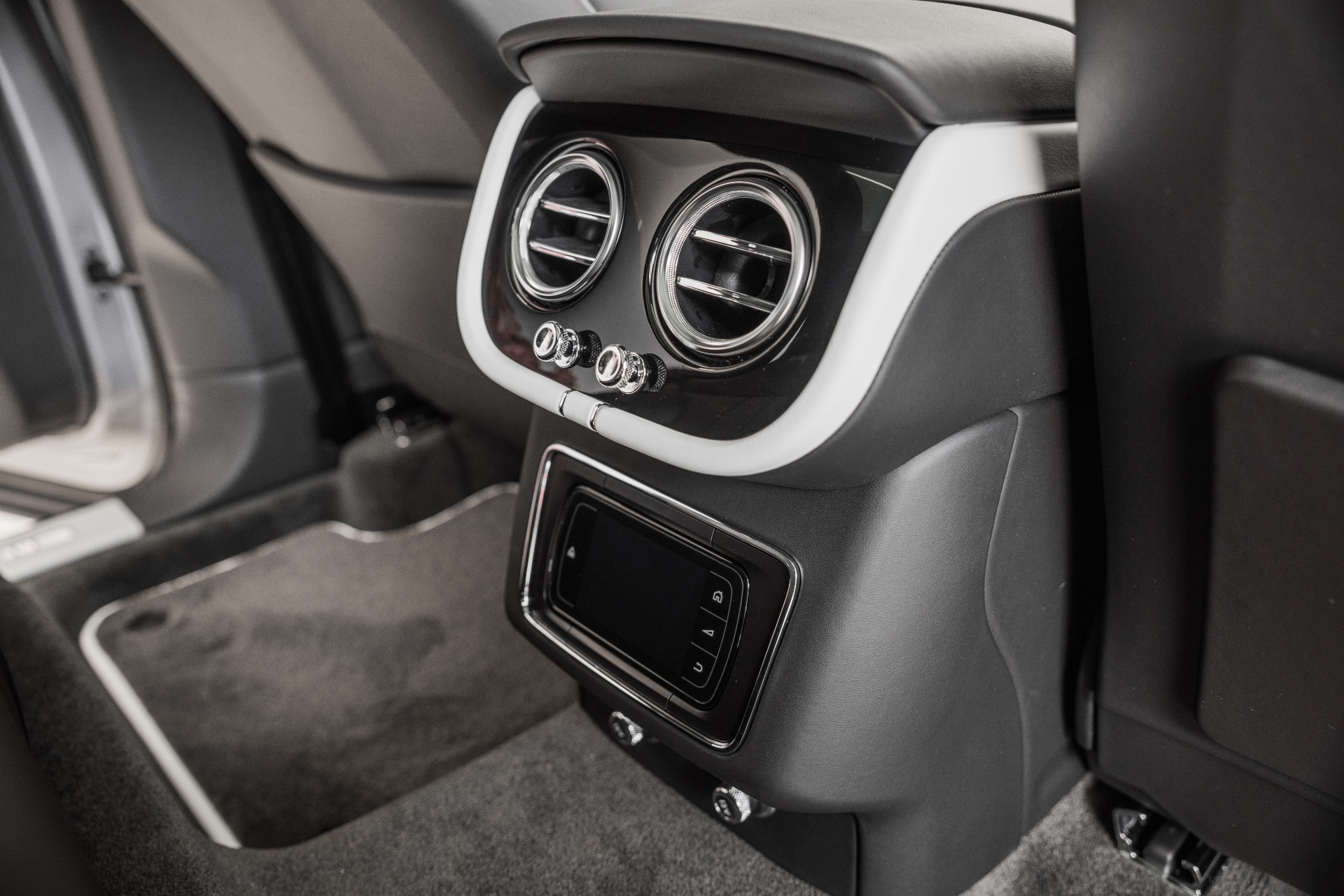 New 2020 Bentley Bentayga V8 | St. Petersburg, FL