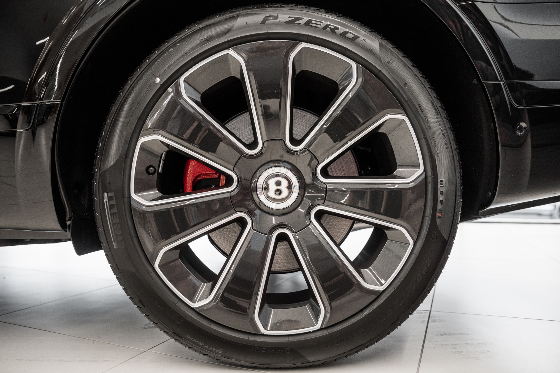New 2020 Bentley Bentayga V8 | St. Petersburg, FL
