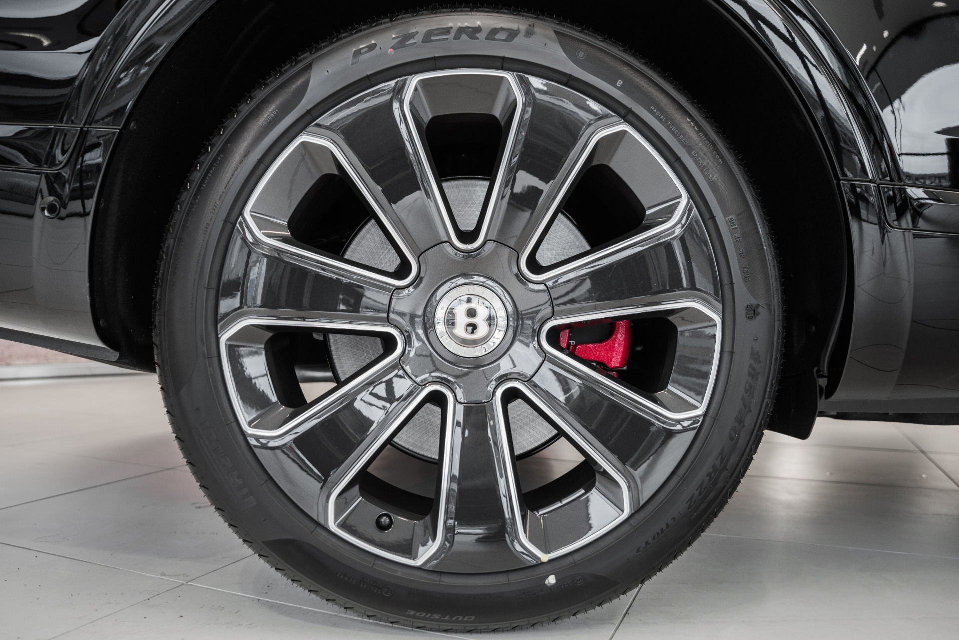 New 2020 Bentley Bentayga V8 | St. Petersburg, FL