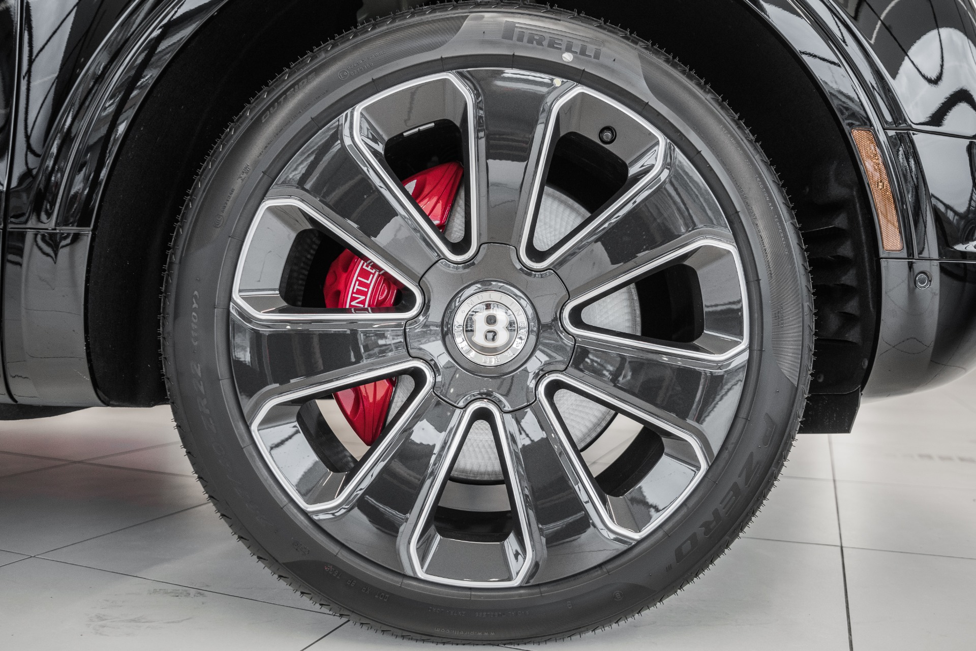 New 2020 Bentley Bentayga V8 | St. Petersburg, FL