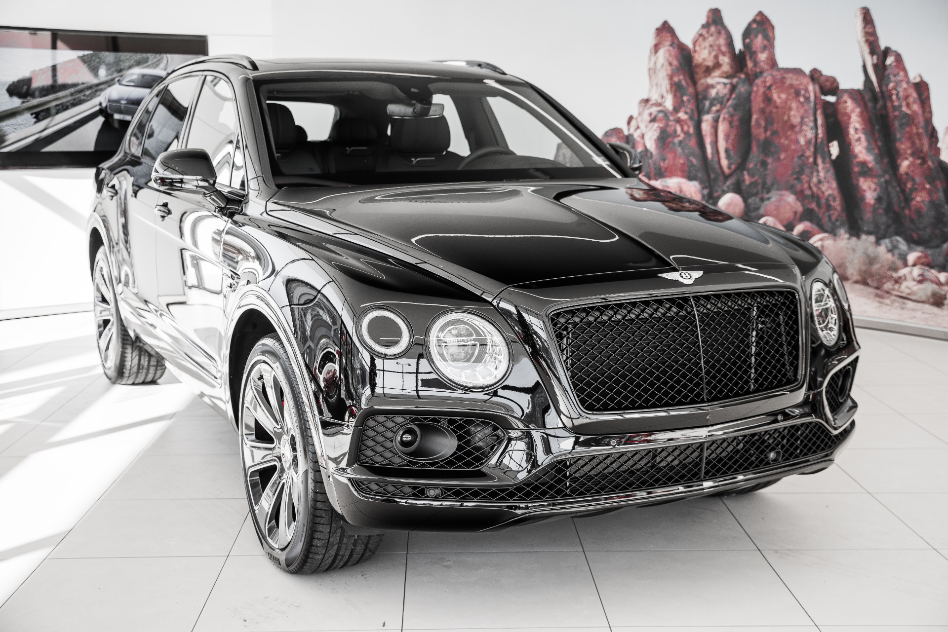 New 2020 Bentley Bentayga V8 | St. Petersburg, FL