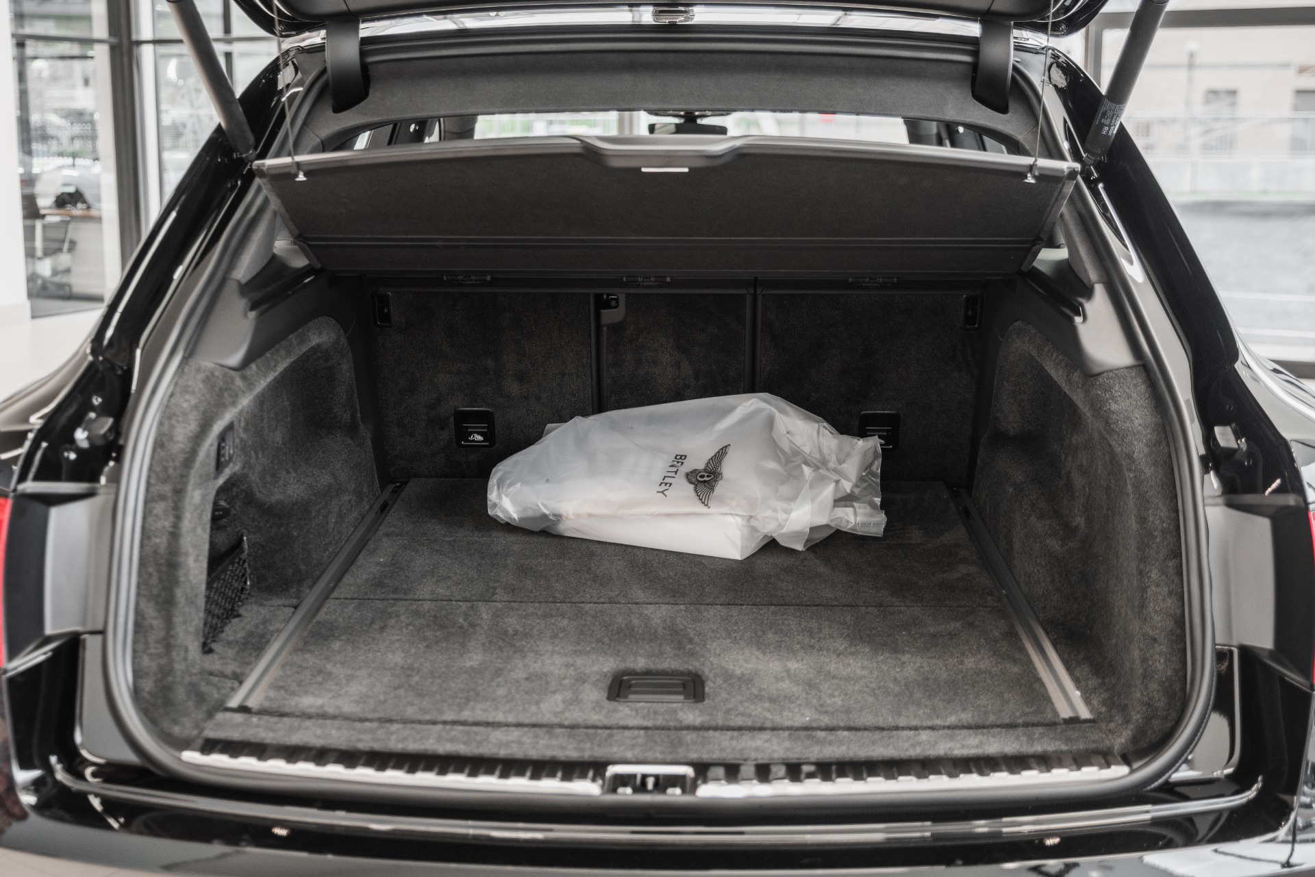 New 2020 Bentley Bentayga V8 | St. Petersburg, FL