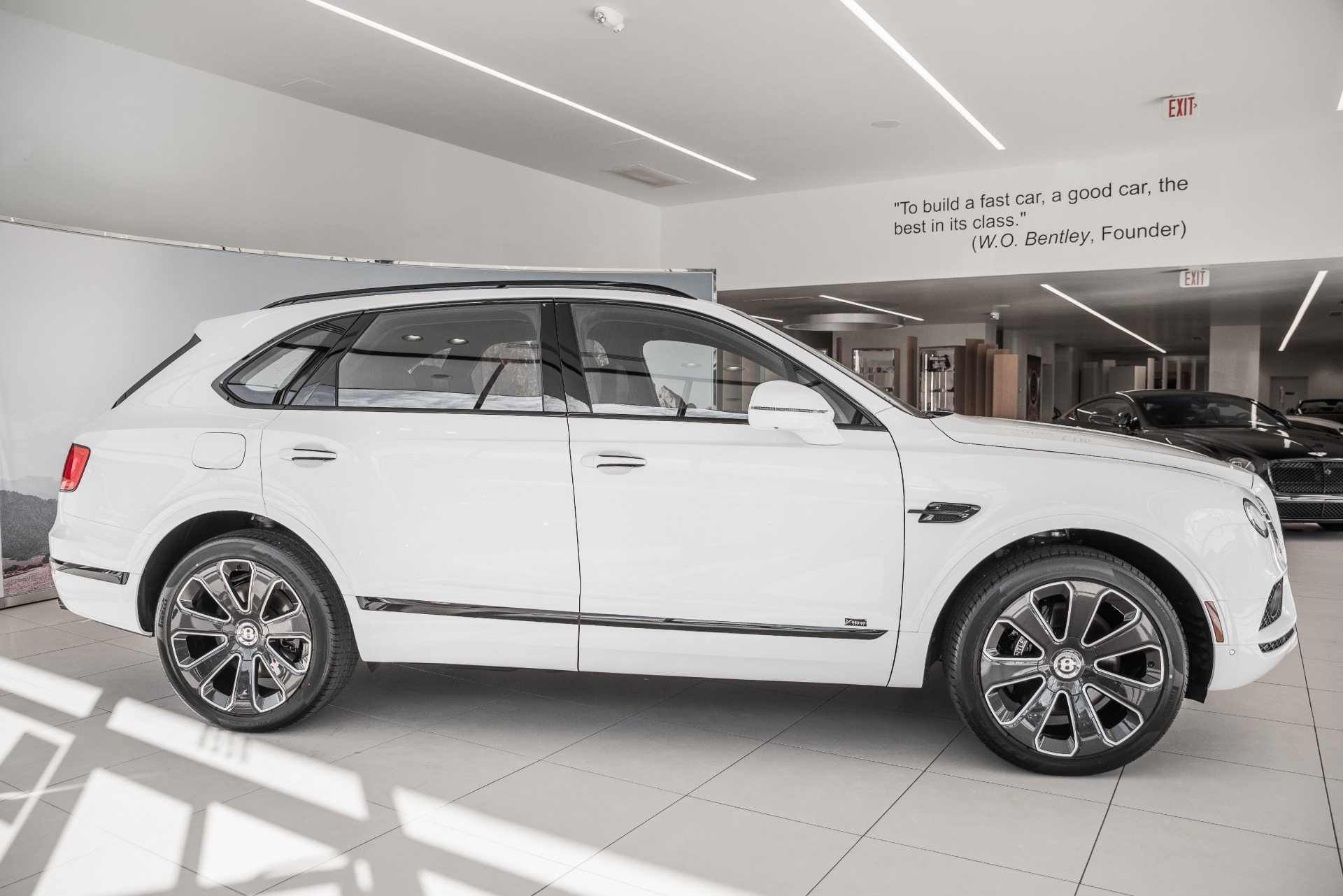 New 2020 Bentley Bentayga V8 | St. Petersburg, FL