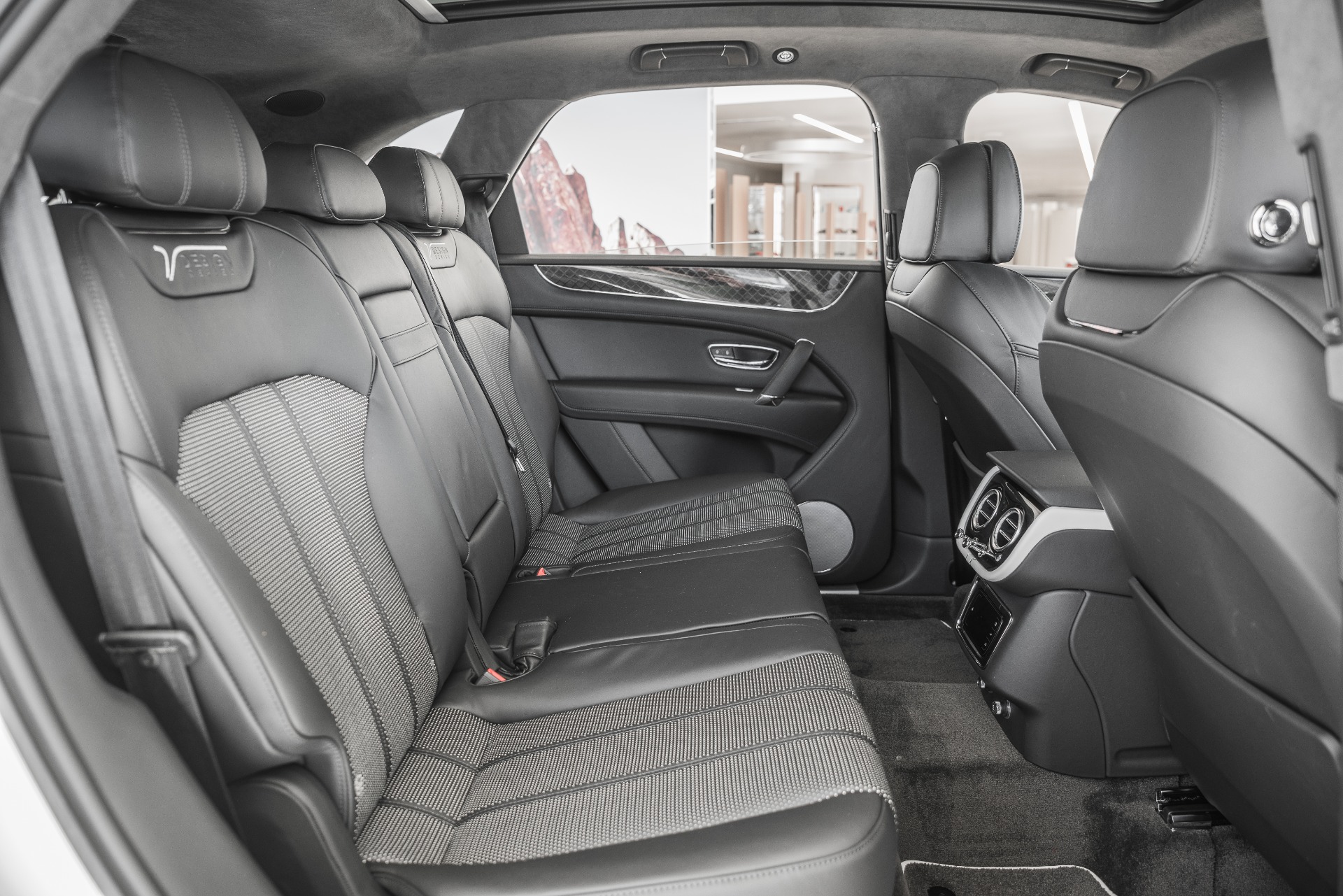 New 2020 Bentley Bentayga V8 | St. Petersburg, FL