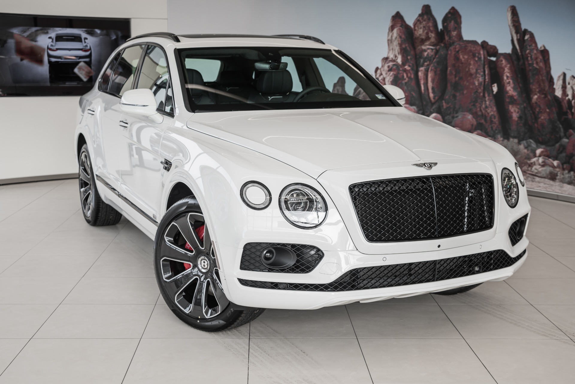New 2020 Bentley Bentayga V8 | Vienna, VA