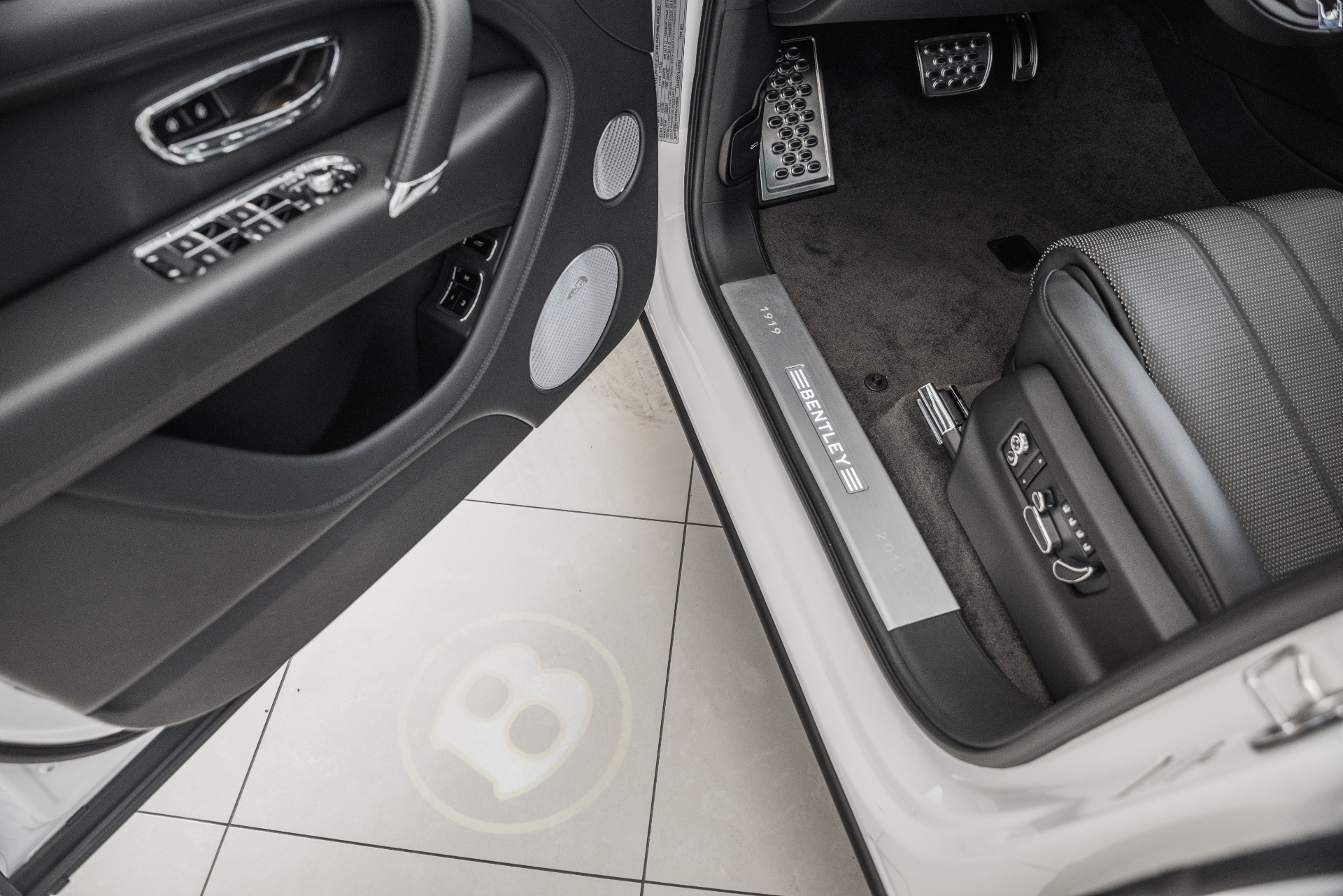 Used 2020 Bentley Bentayga V8 | St. Petersburg, FL