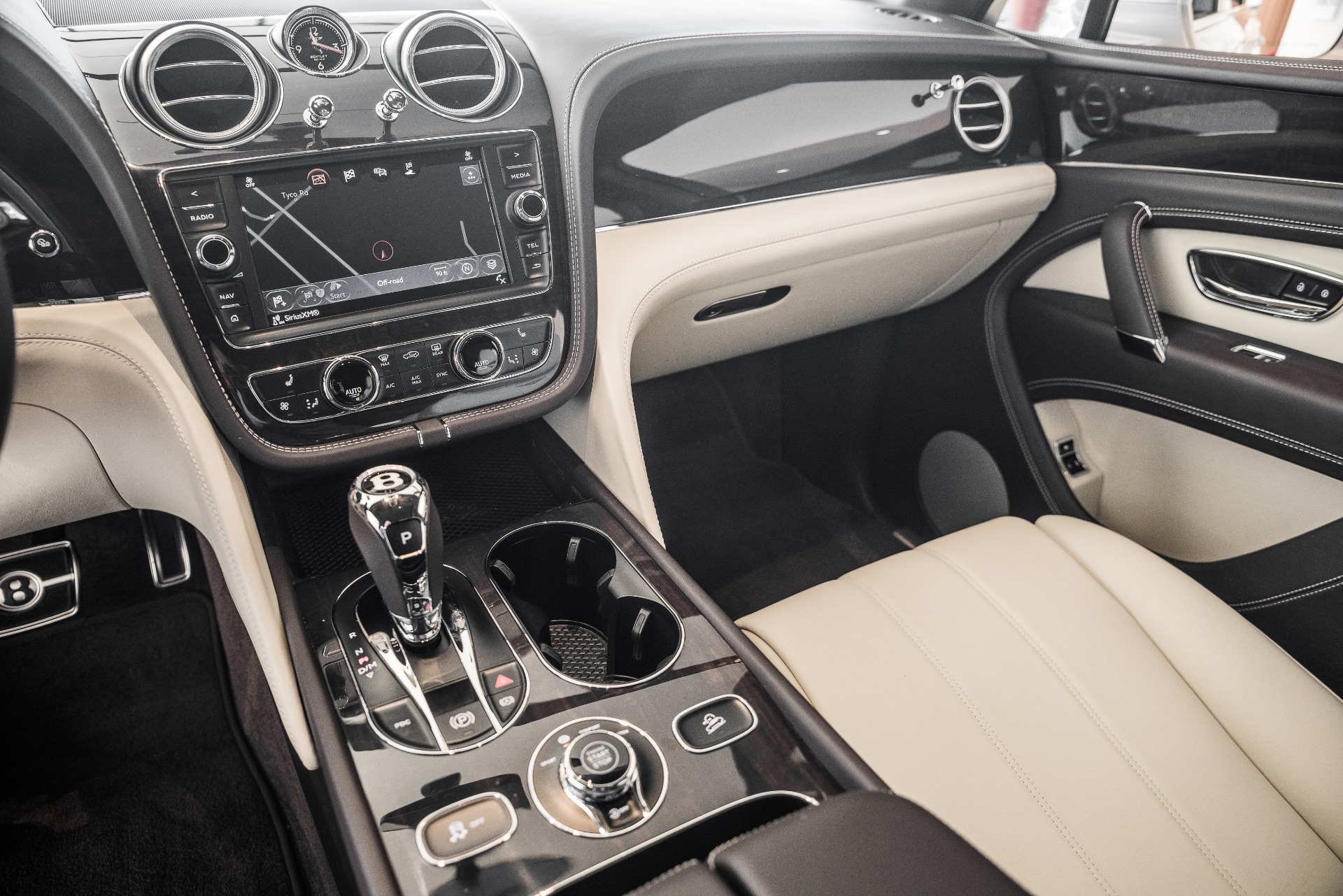 Used 2019 Bentley Bentayga V8 | St. Petersburg, FL