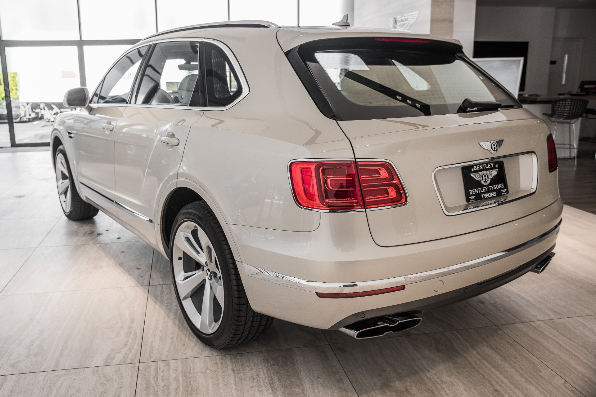 Used 2019 Bentley Bentayga V8 | St. Petersburg, FL