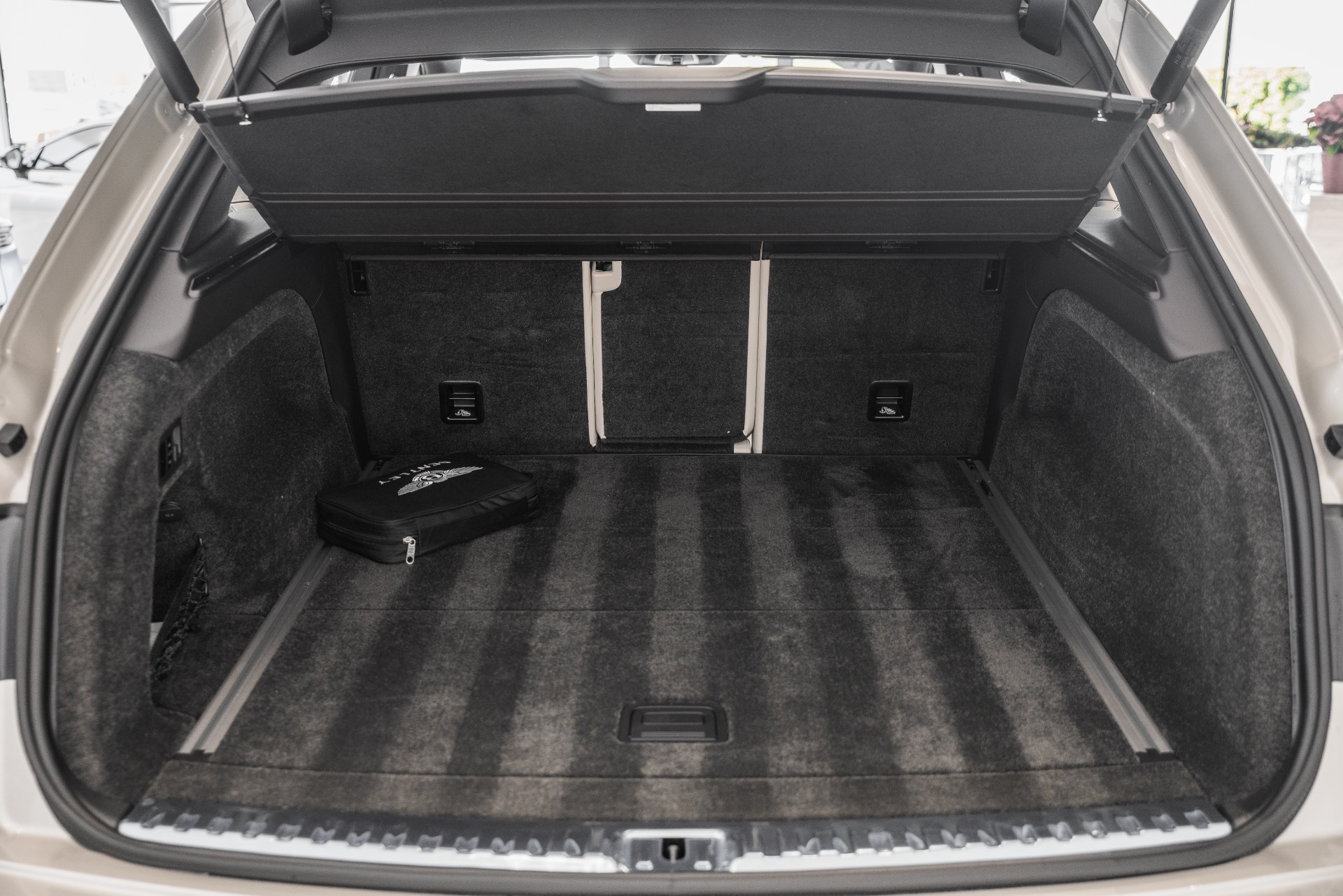 Used 2019 Bentley Bentayga V8 | St. Petersburg, FL