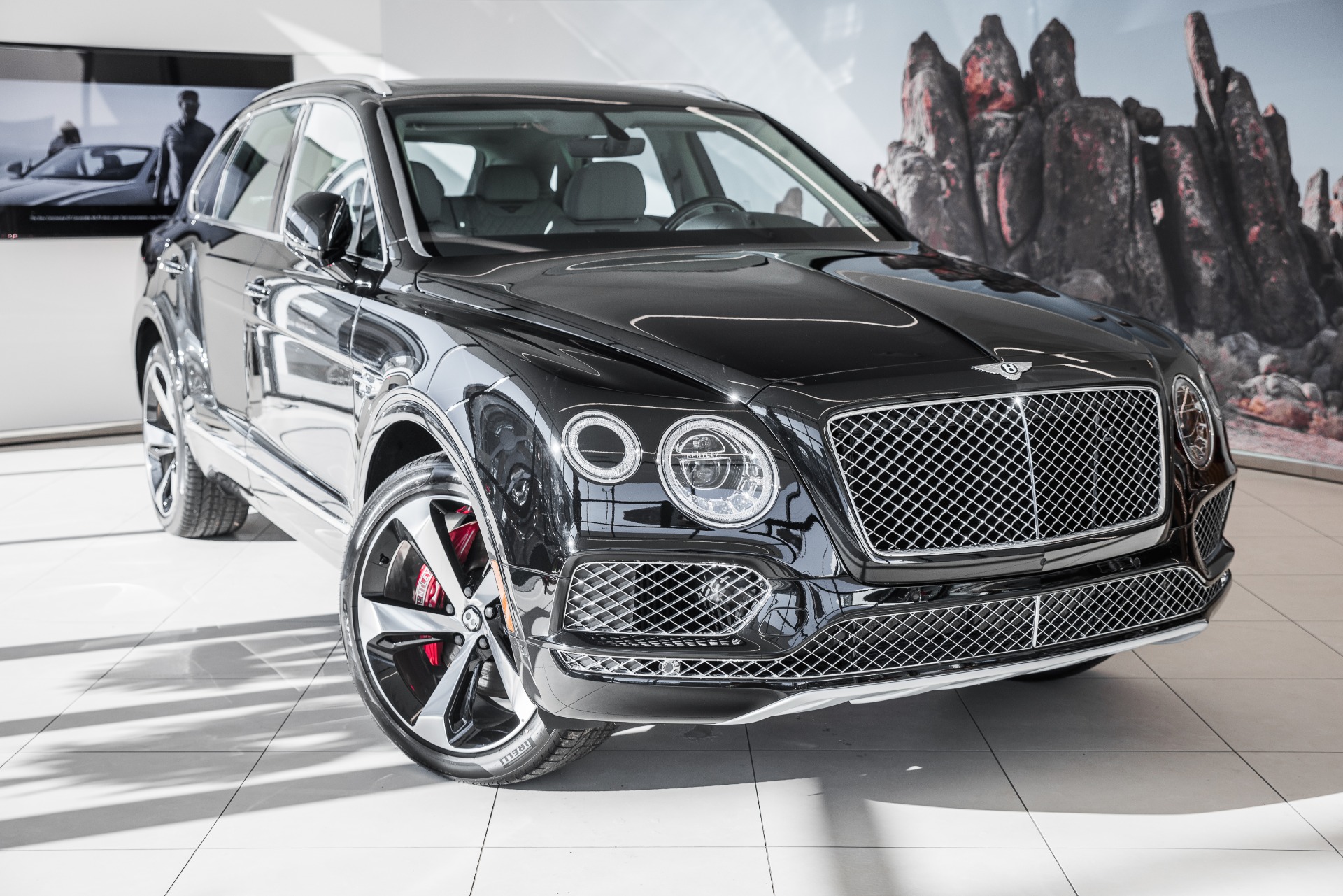 New 2020 Bentley Bentayga V8 | Vienna, VA
