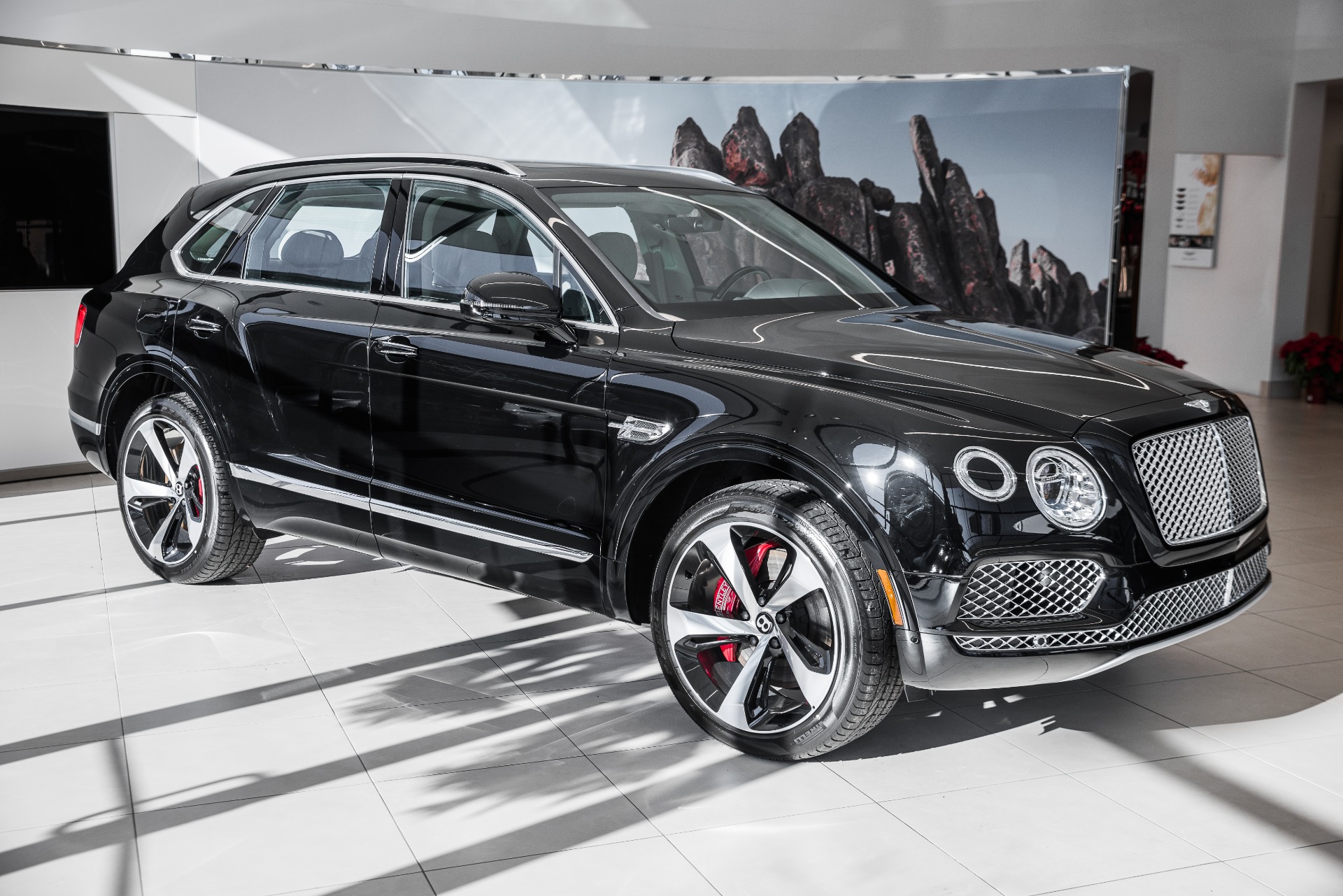 New 2020 Bentley Bentayga V8 | St. Petersburg, FL