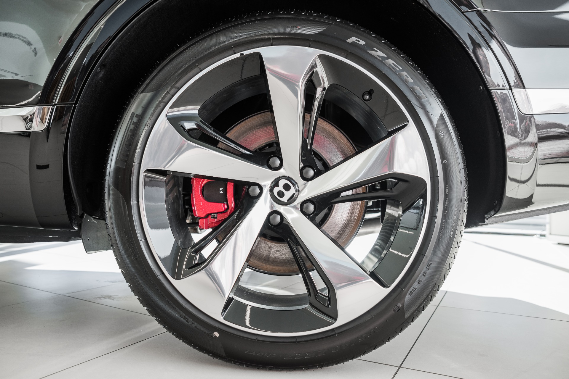 New 2020 Bentley Bentayga V8 | St. Petersburg, FL