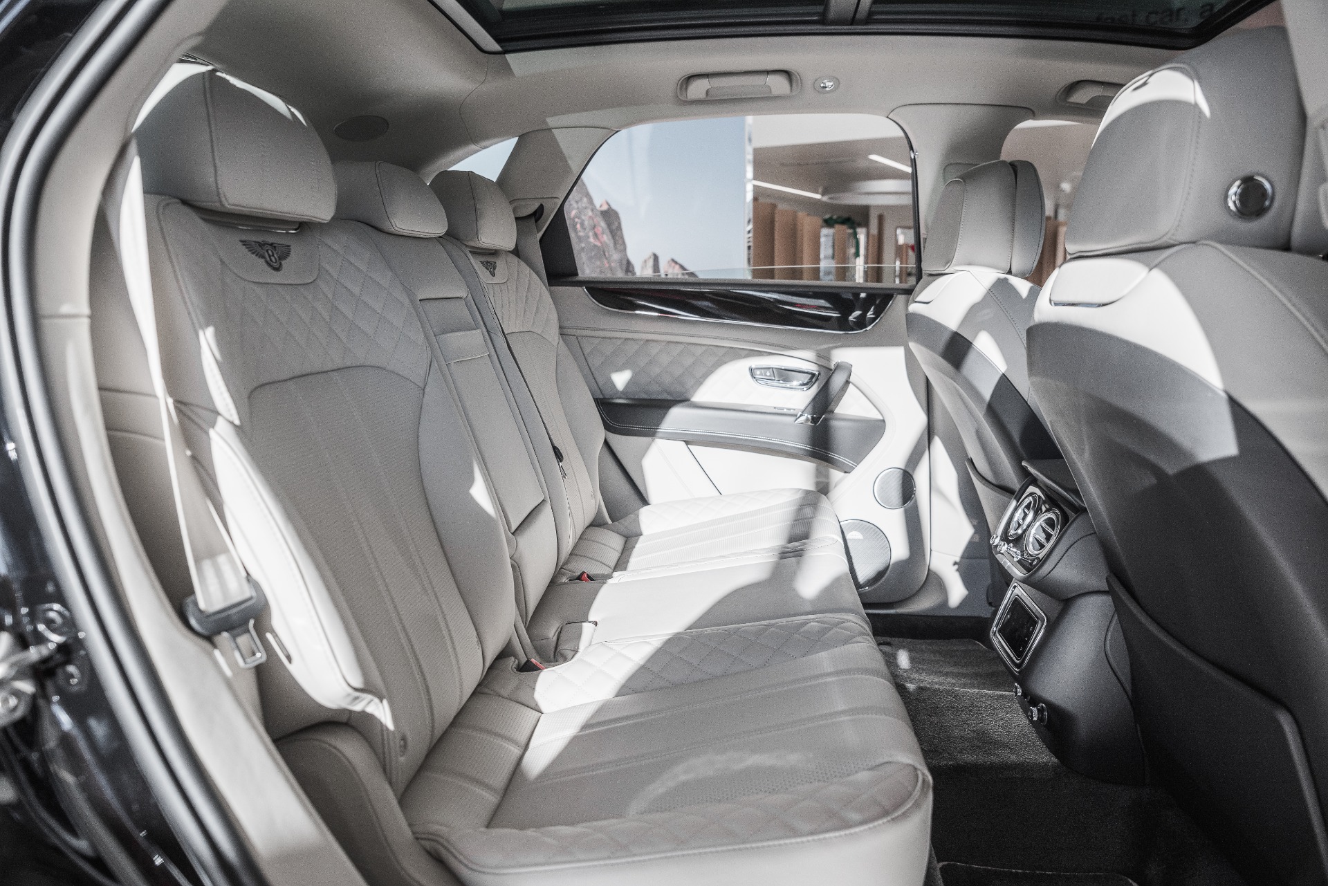 New 2020 Bentley Bentayga V8 | St. Petersburg, FL